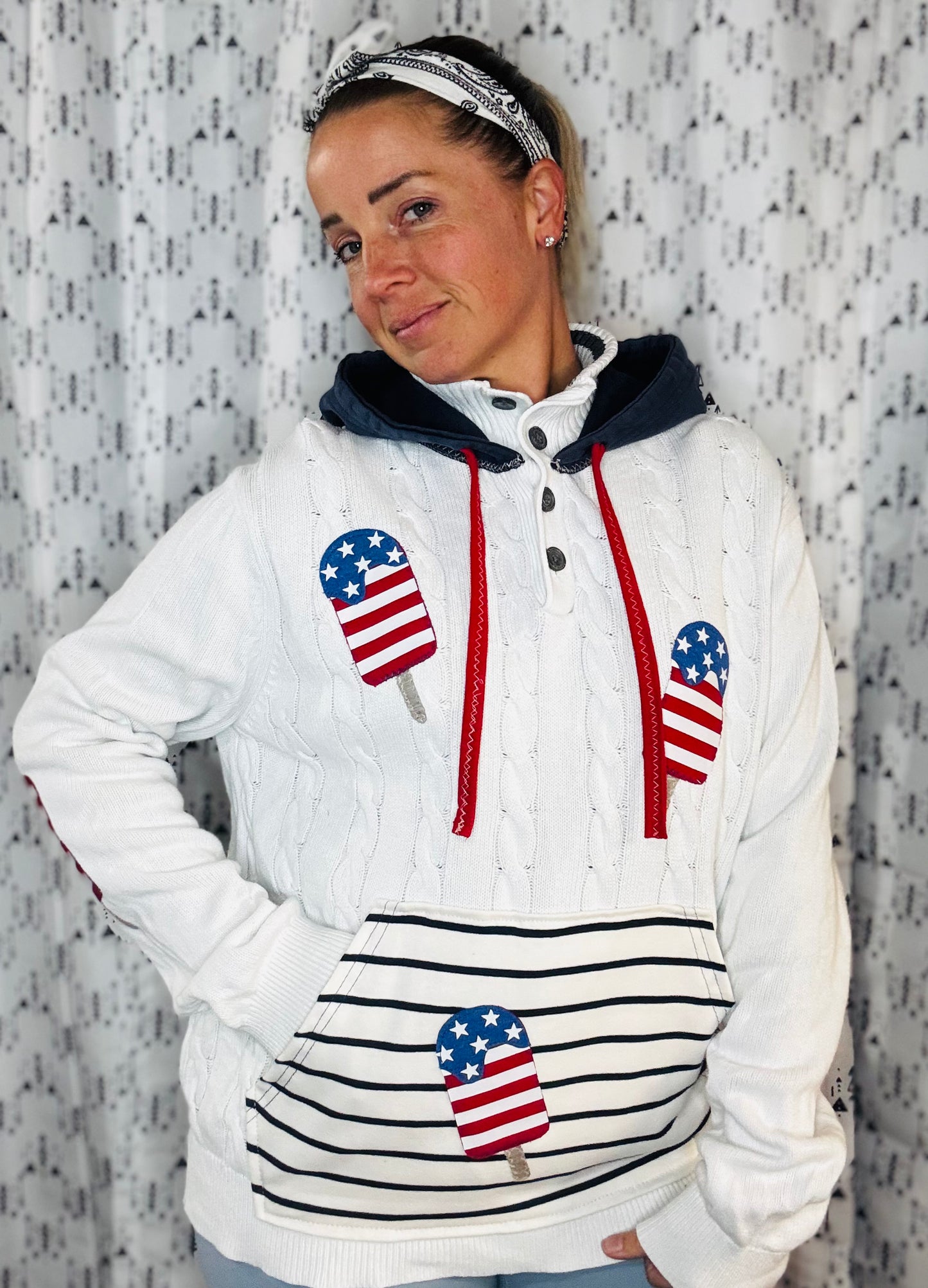 White USA Popsicle Cable Knit Sweater Hoodie Women's Size-XL/2X