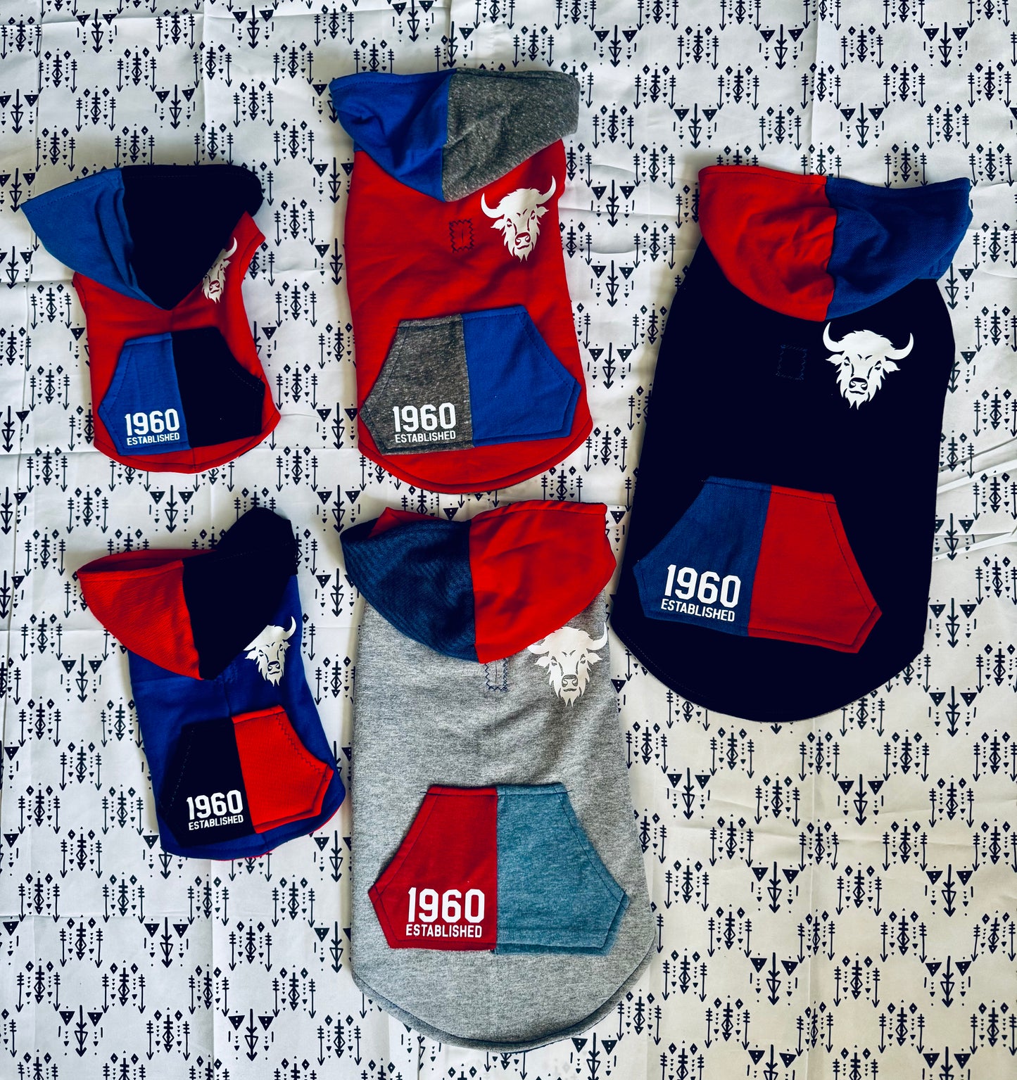 Grey Color-Block Buffalo Dog Hoodie Size- S