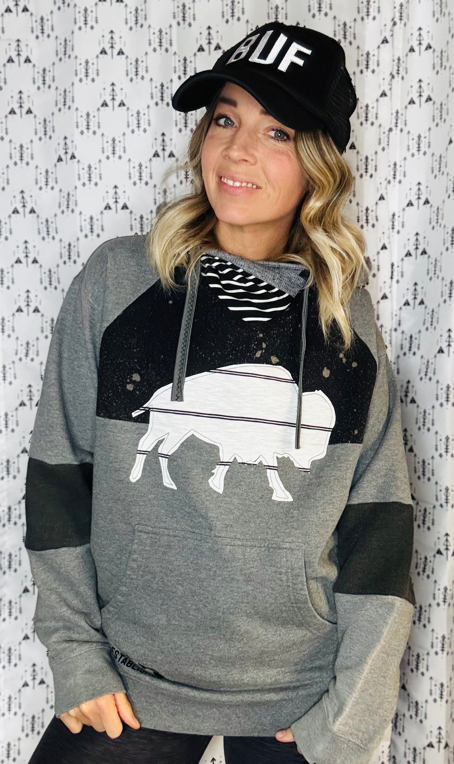 Rocktober Grey Buffalo Hoodie Size- Unisex M/L