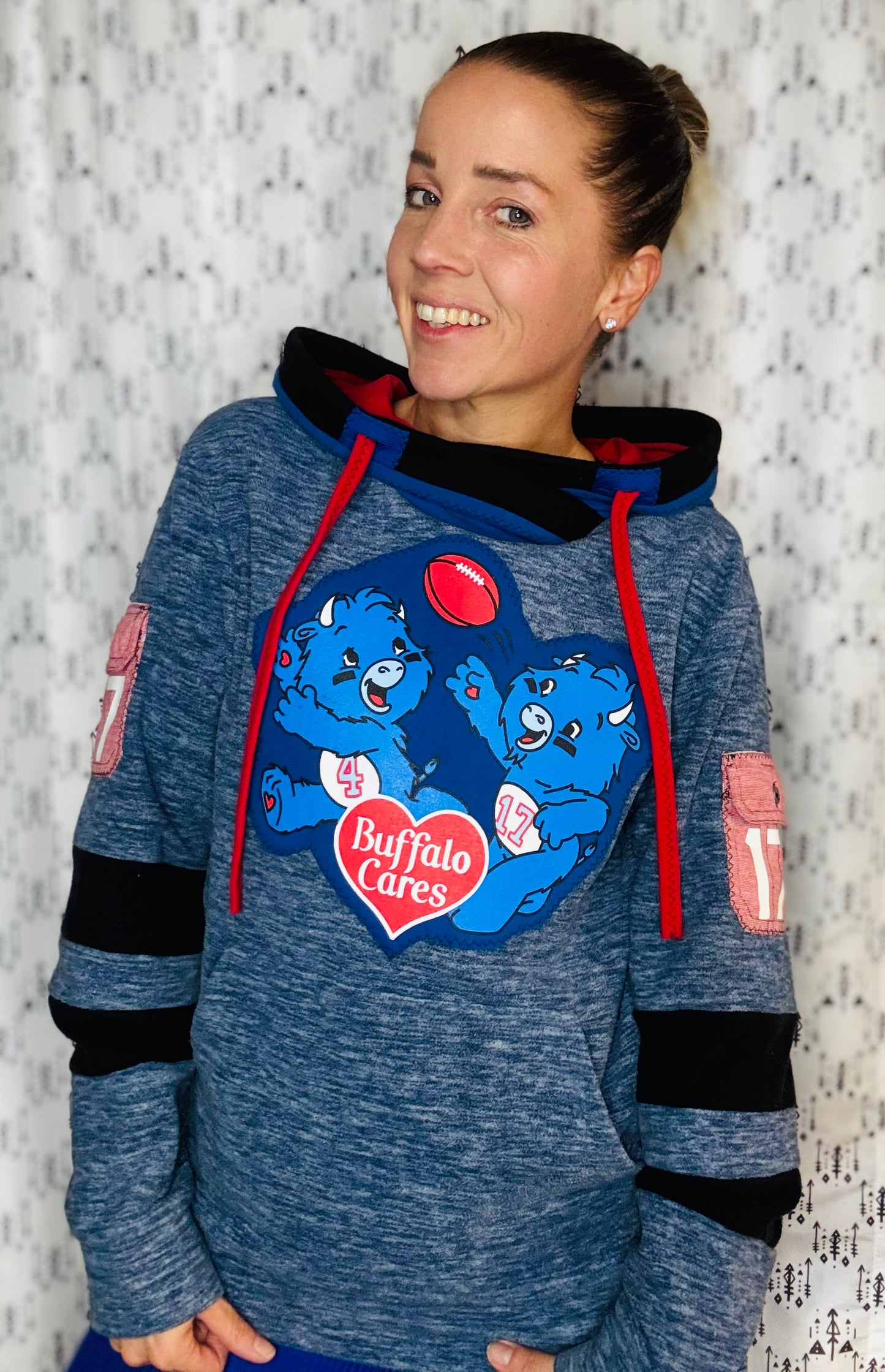 Sharing is Caring Buffalo Friendship Hoodie Size- Women's M/L