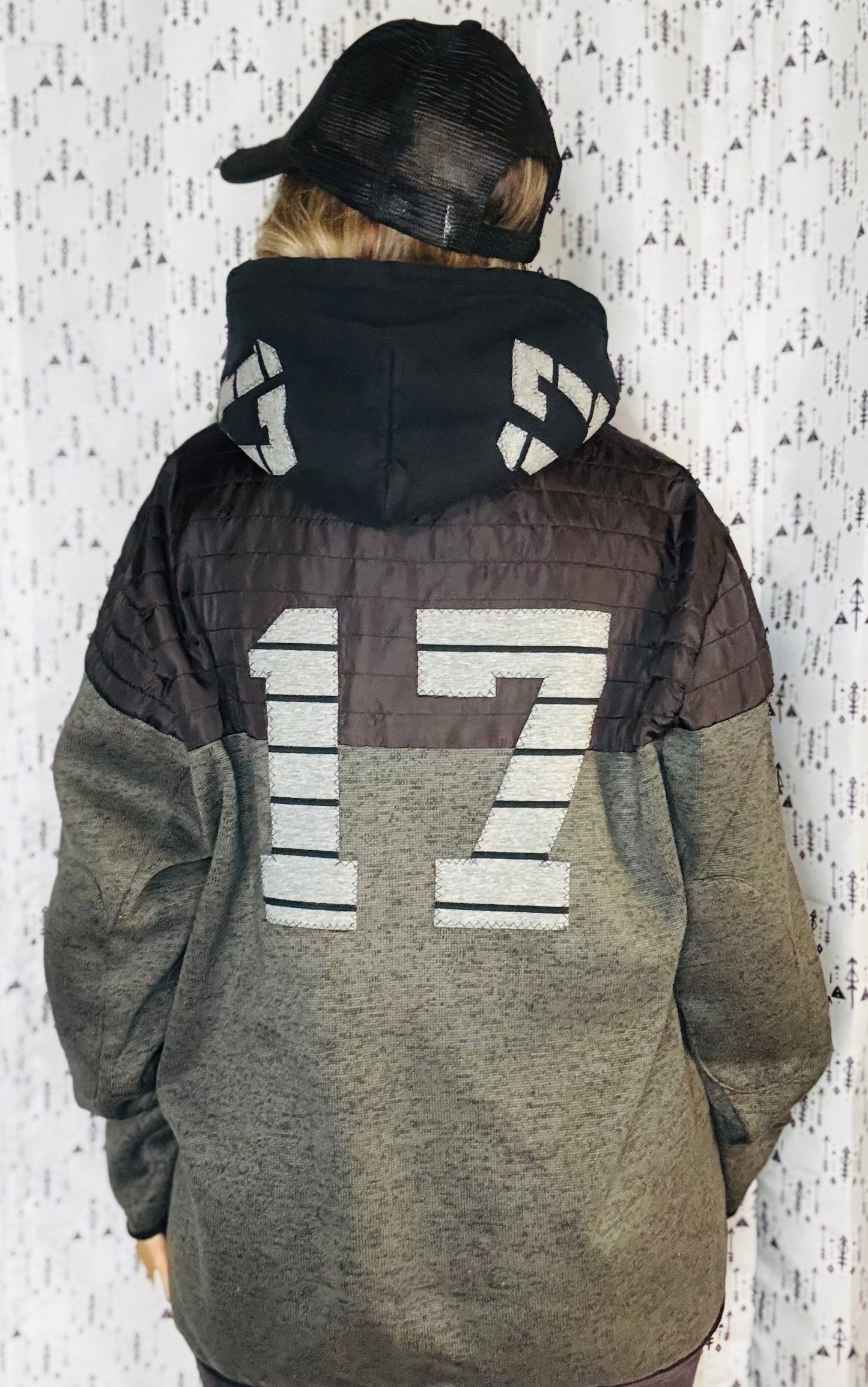 Grey Rocktober Allen #17 Buffalo 1/4 Zip Hoodie Size- Unisex L/XL