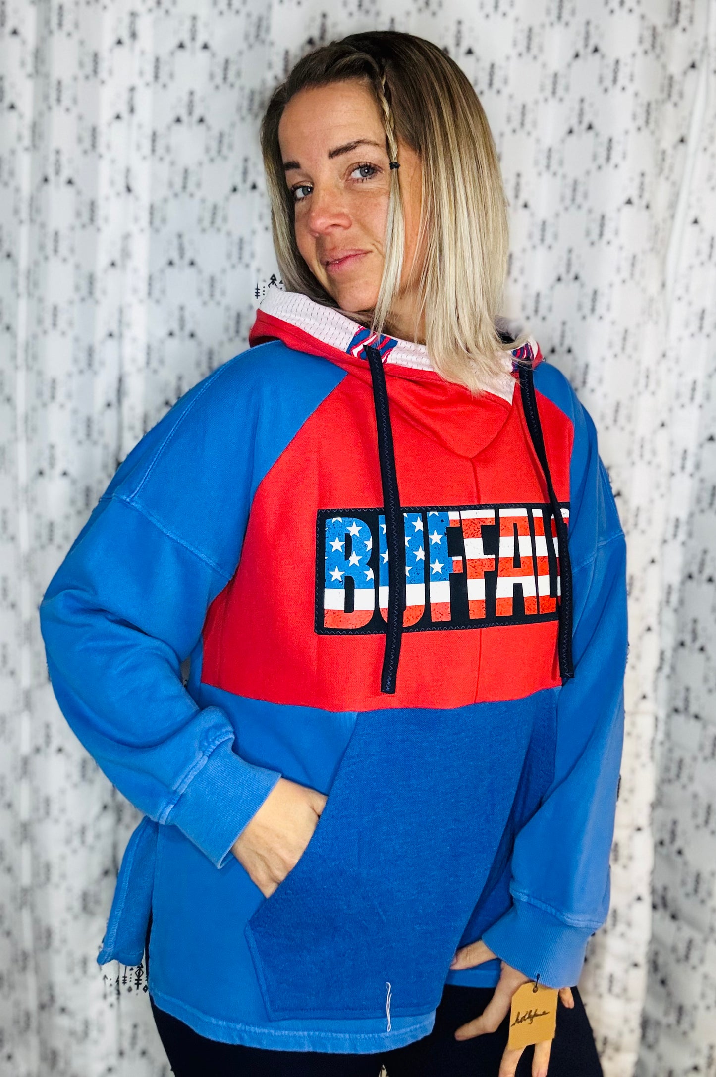 Blue & Red Buffalo Patriot Women's Size-XL/2X