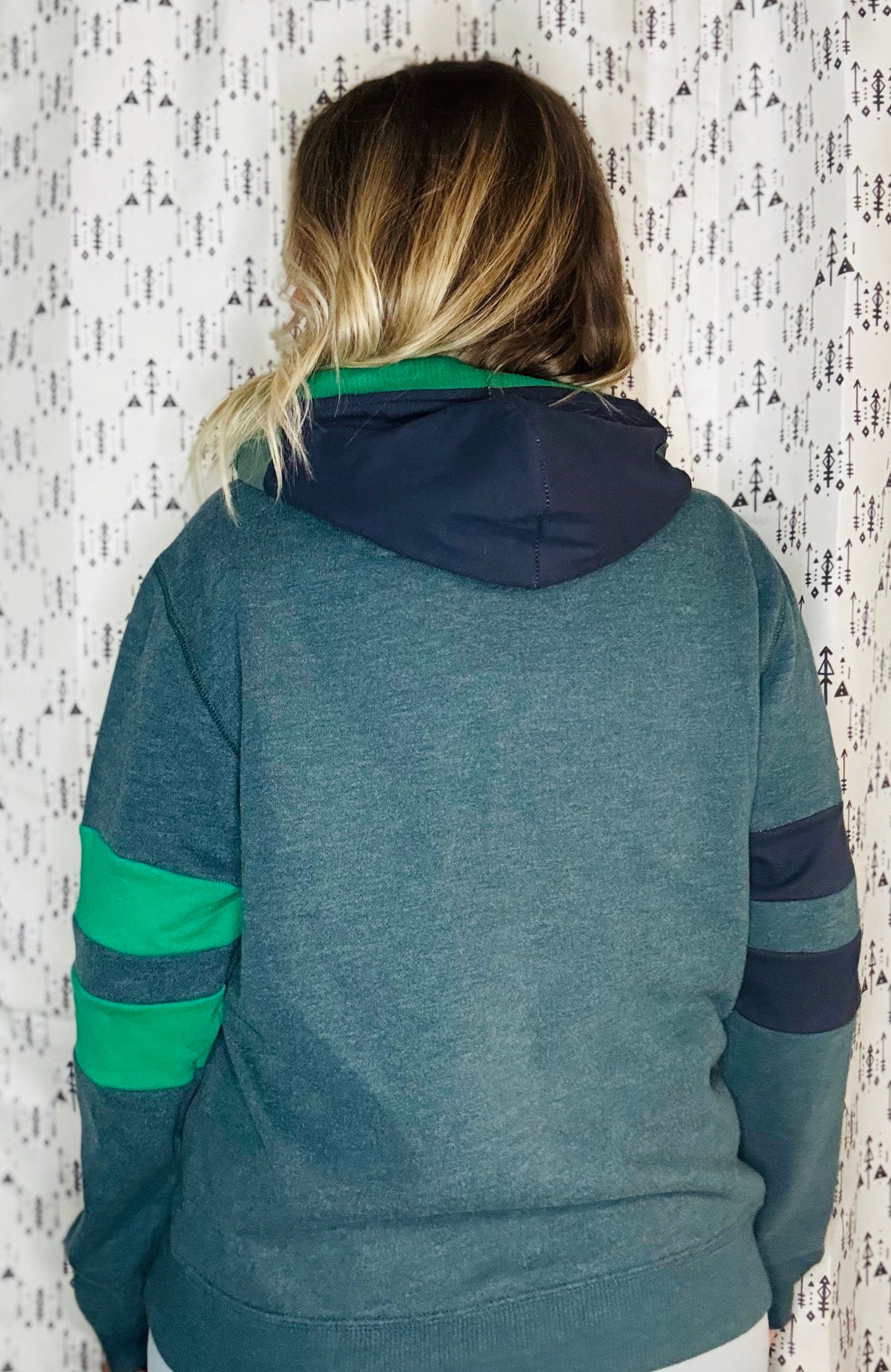Green & Blue Irish Buffalo Football Hoodie Unisex-M/L