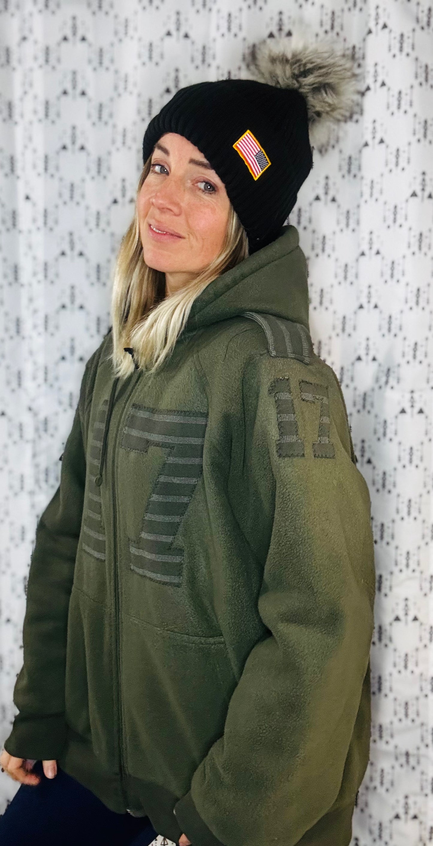 Dark Green Salute #17 Buffalo Zip-Up Hoodie Size- Unisex L/XL