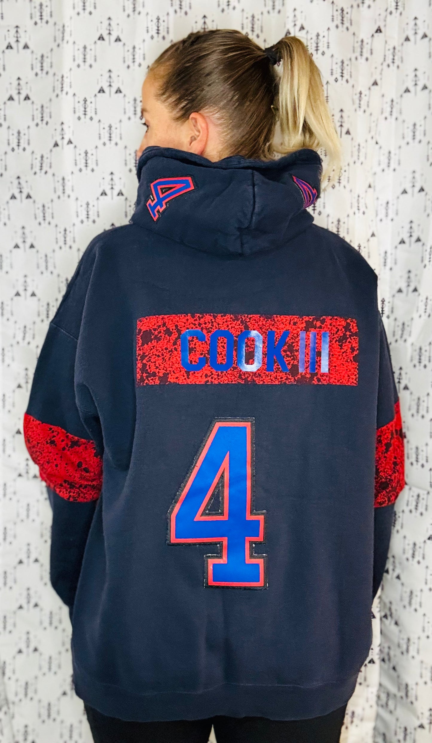 Buffalo Cook #4 Zip-Up Hoodie Size-Unisex L/XL