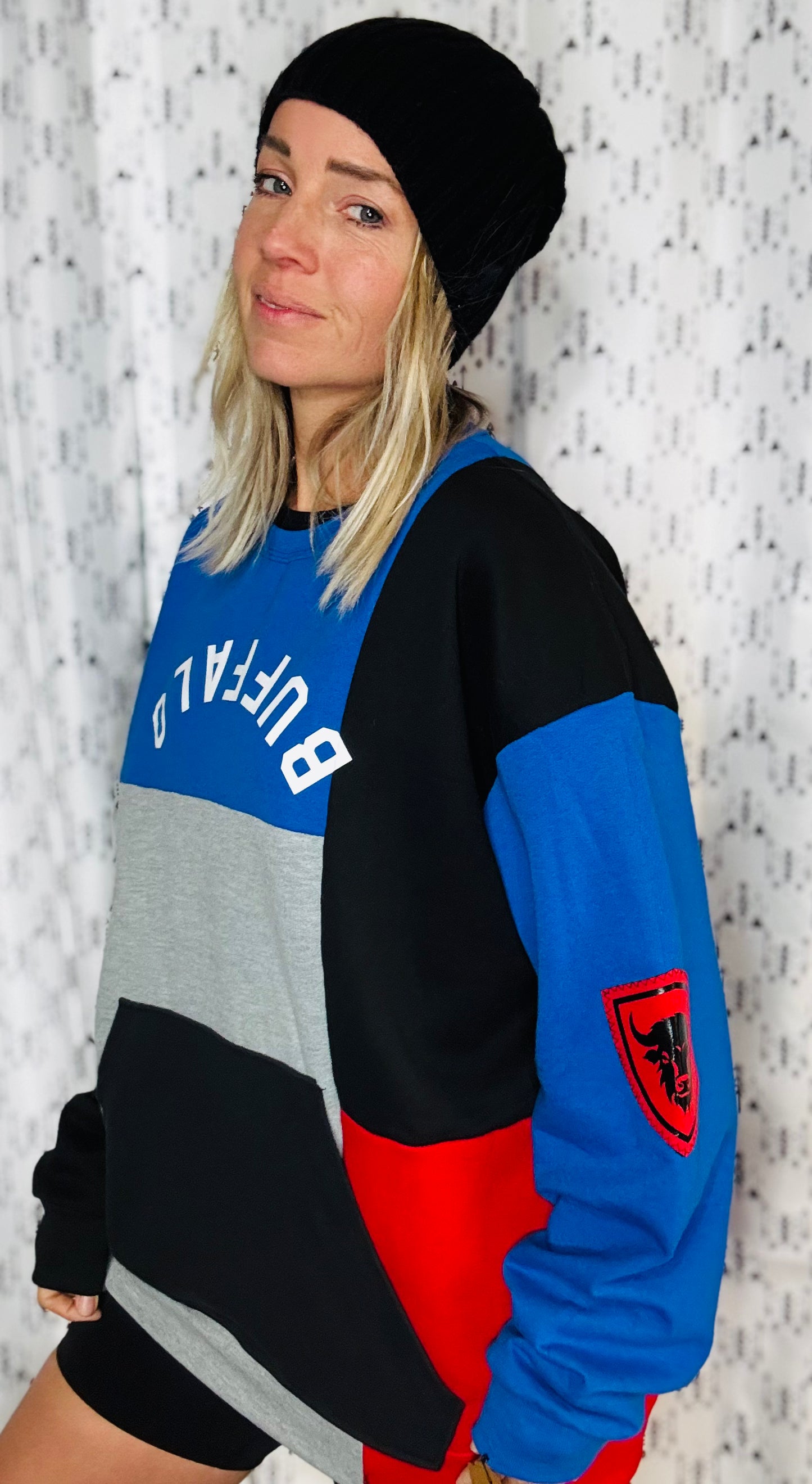 Color-Block 2 Buffalo Crewneck Size- Unisex L/XL