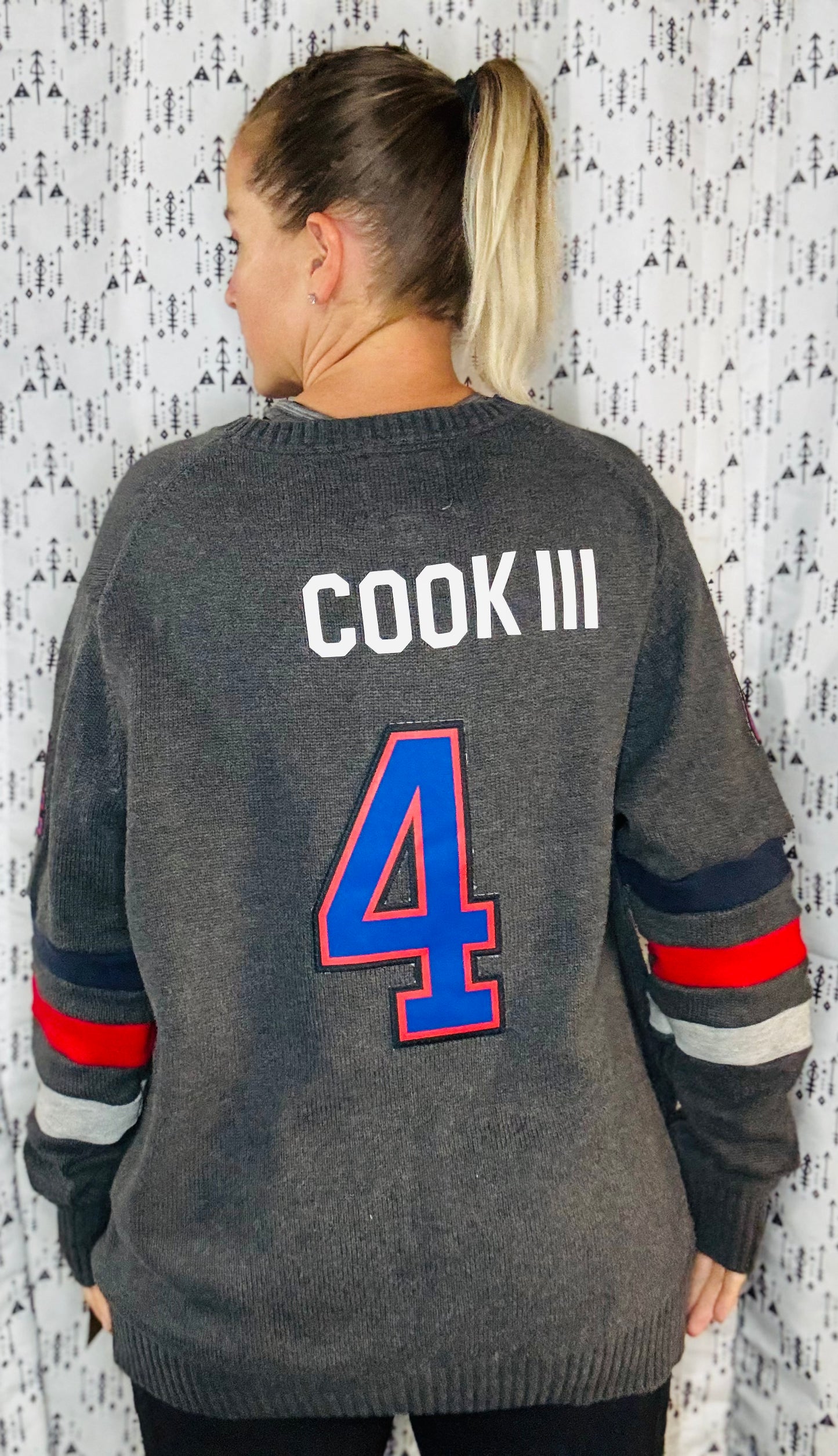 Grey Cook #4 Buffalo Crewneck Sweater Size- Unisex L/XL