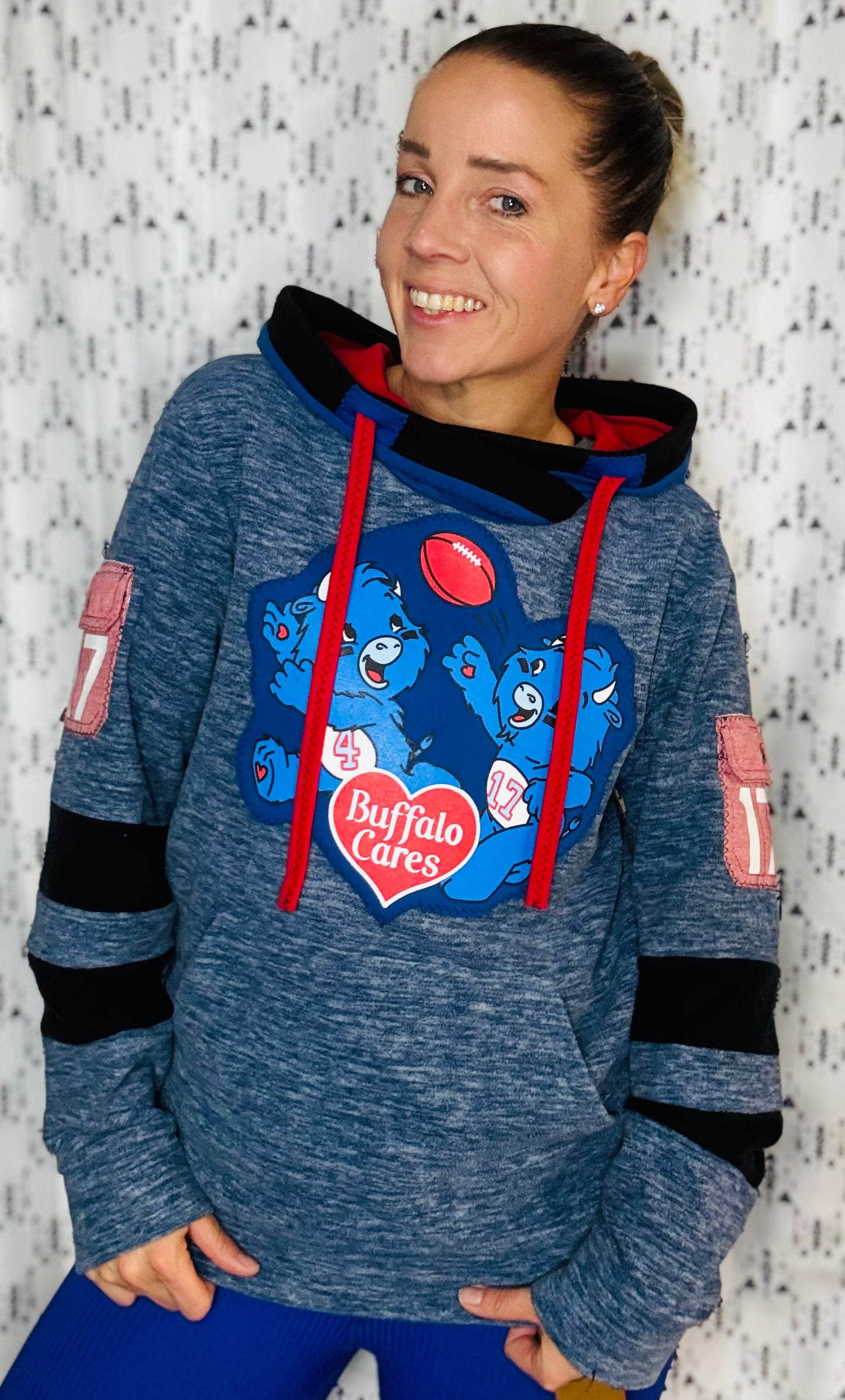 Sharing is Caring Buffalo Friendship Hoodie Size- Women's M/L