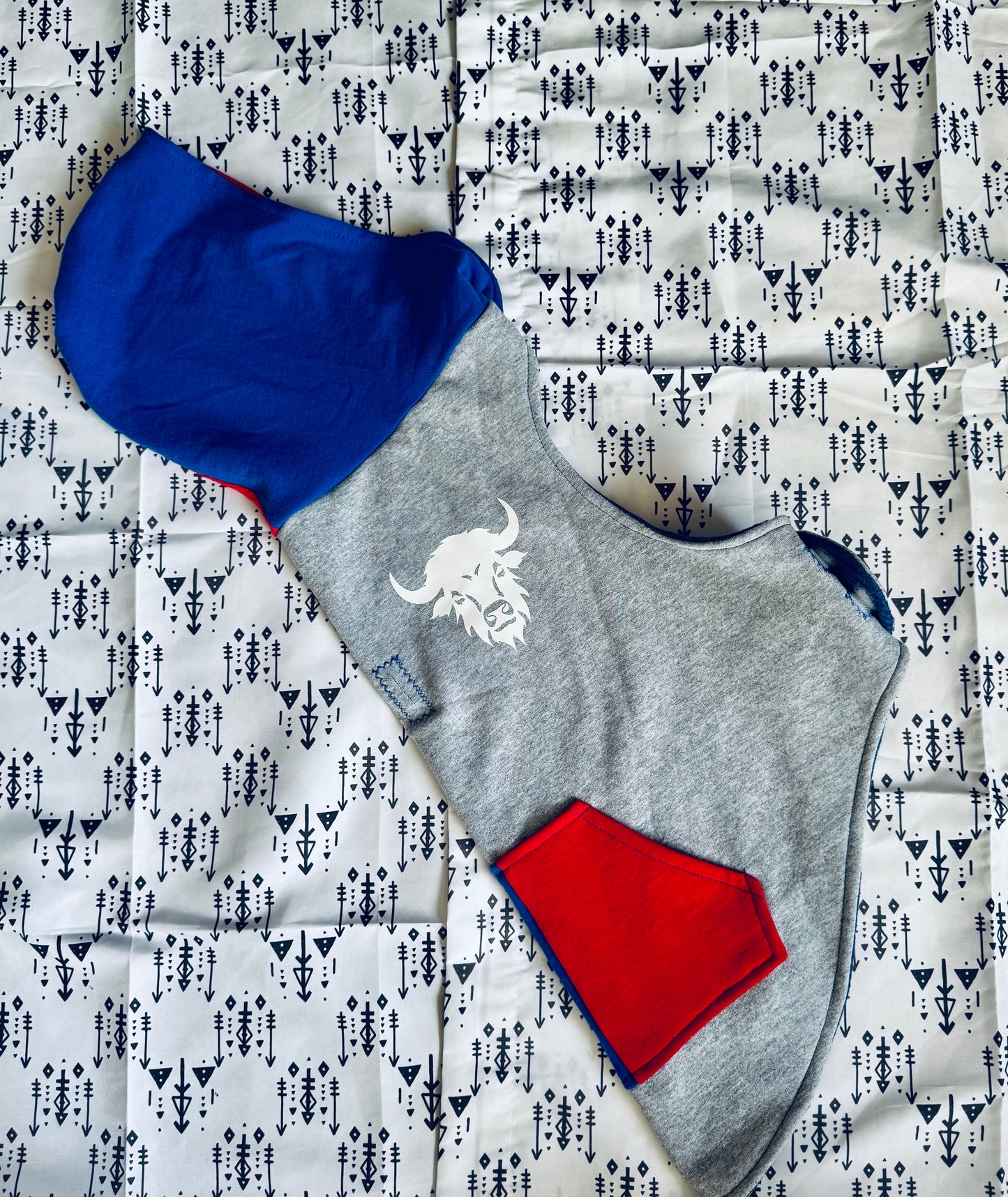 Grey Color-Block Buffalo Dog Hoodie Size- L