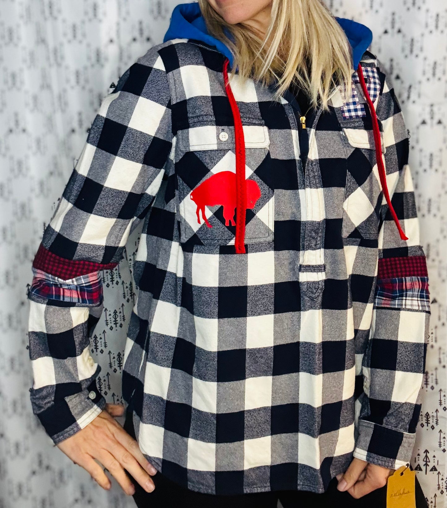 Blue & White Check Flannel Allen Football 1/2 Zip Size- Women’s L/XL
