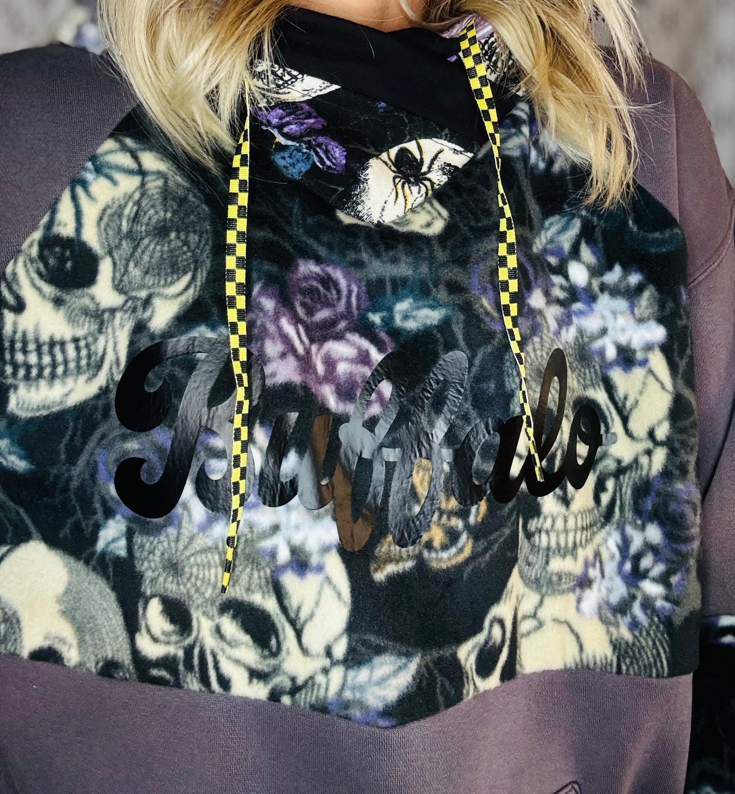Halloween Skulls & Roses Buffalo Hoodie Size- Women's M/L