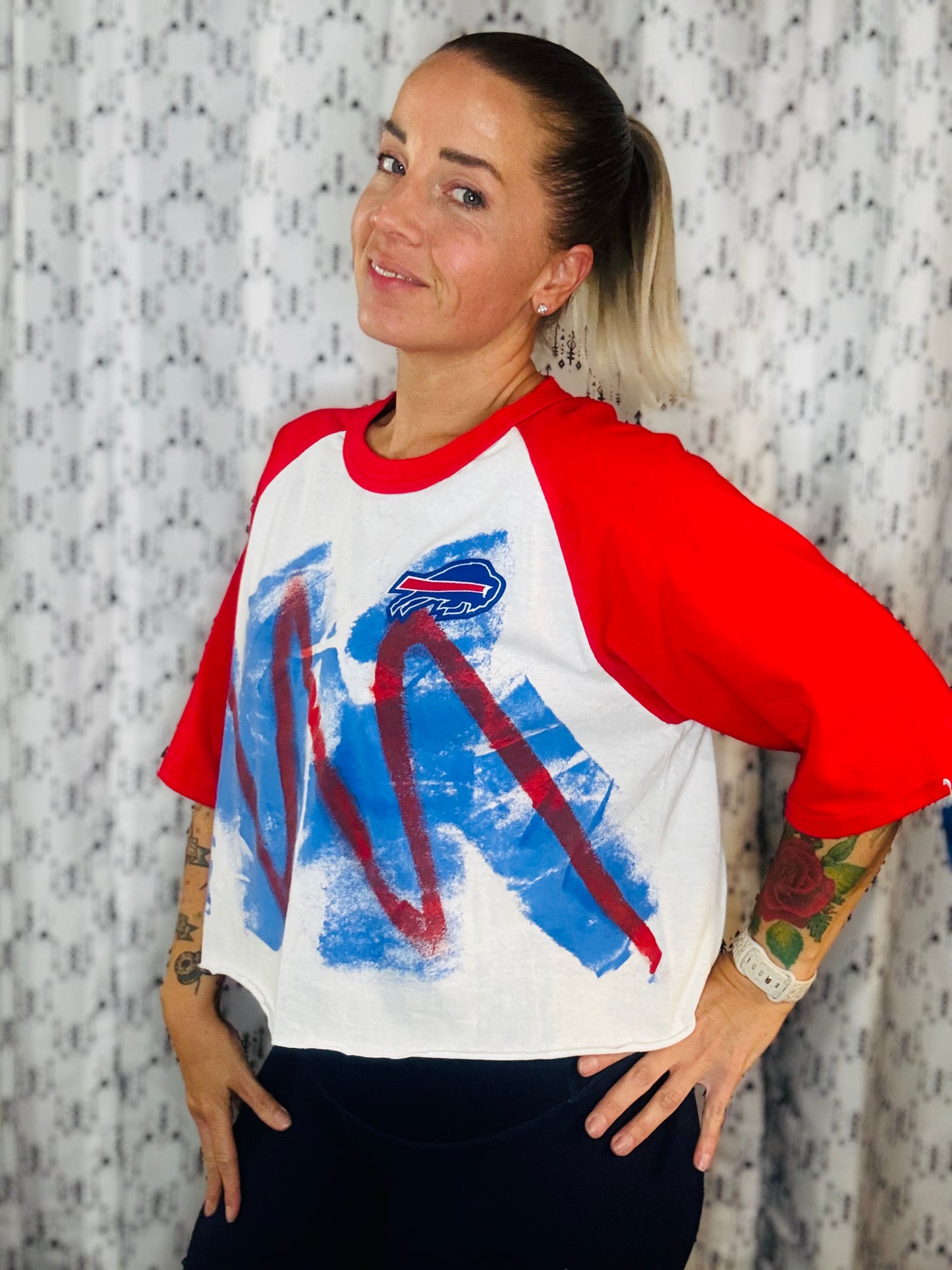 90's Graffiti Buffalo Football Raglan Sleeve T-Shirt Size Women's- L/XL