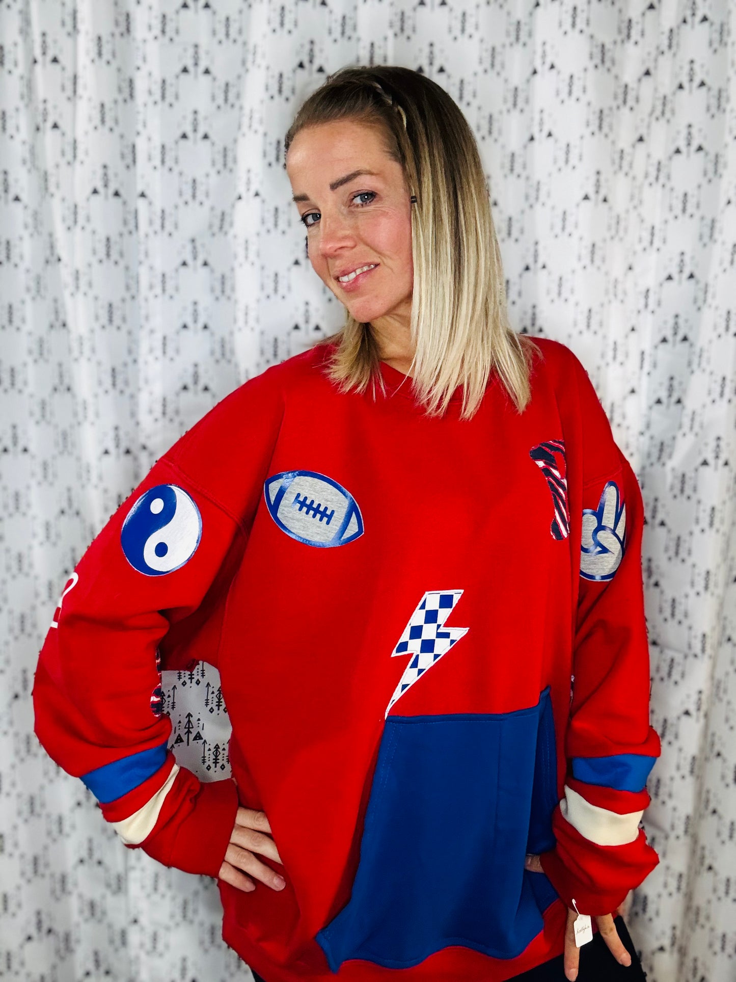 Red Peace Love Football Crewneck Women's Size- 3X