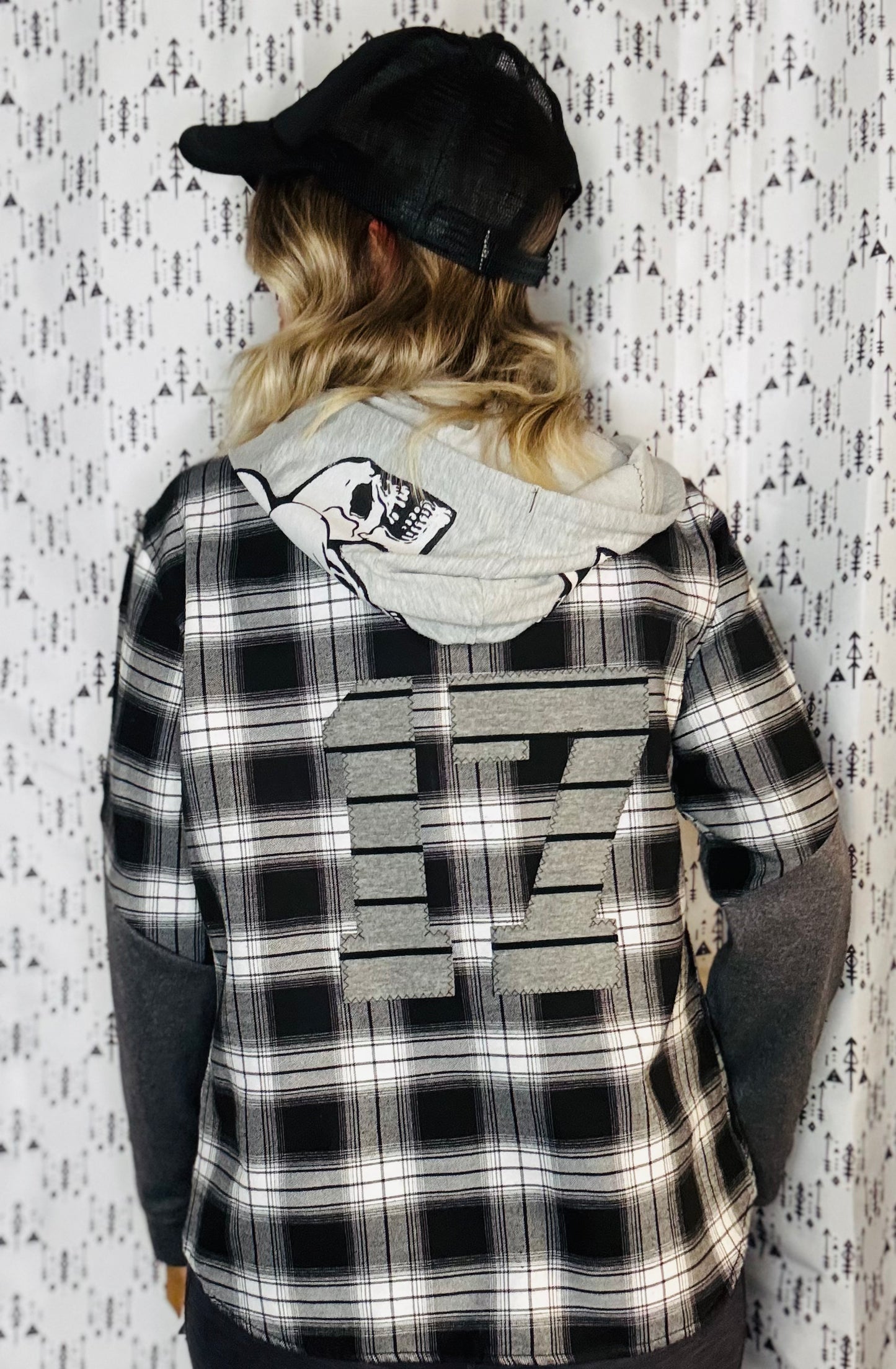 Black Plaid Hooded Buffalo Football Button Down Size- Unisex S/M