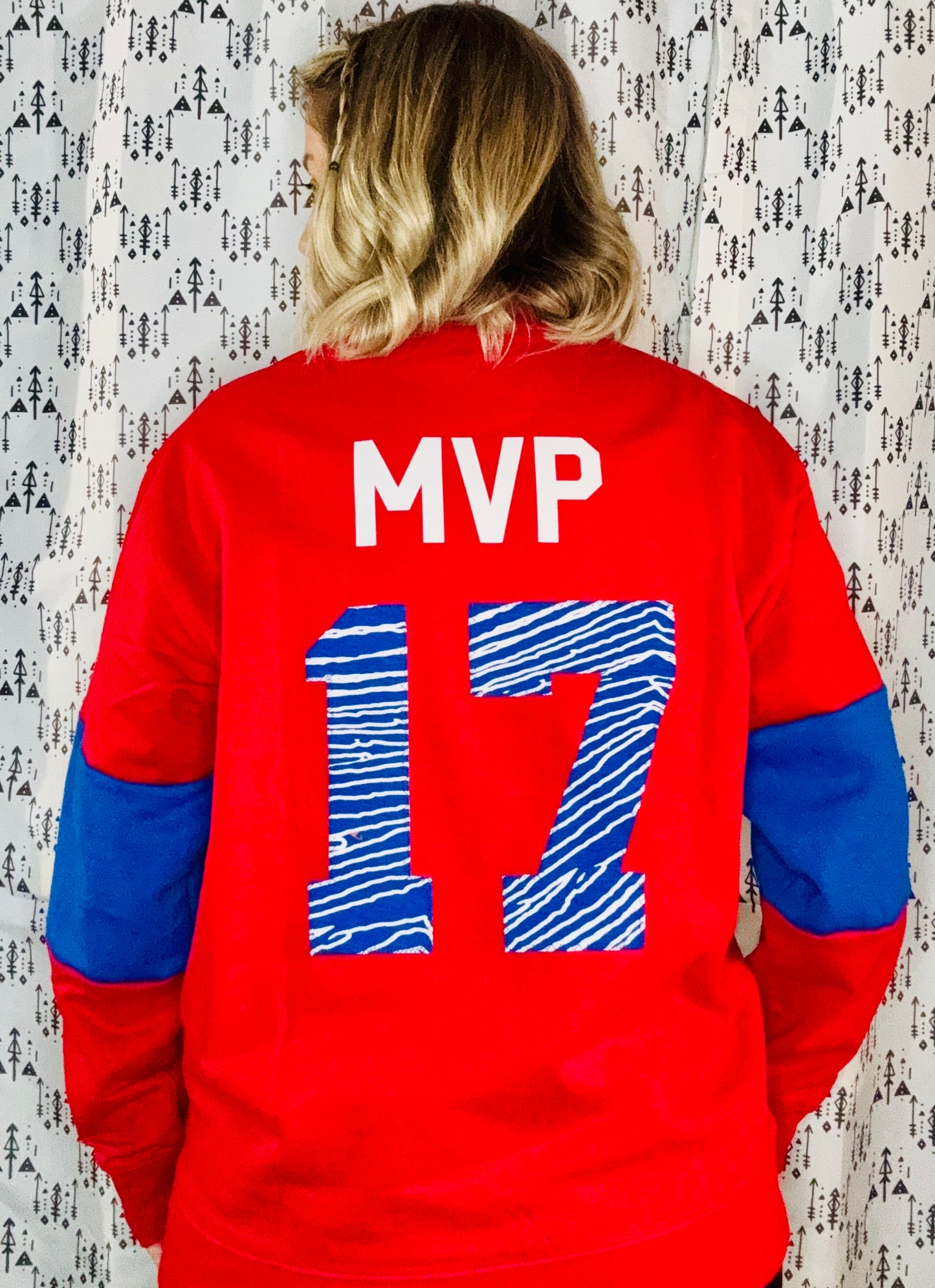Red Be Good, Do Good JA17 MVP Buffalo Crewneck Size- Unisex M/L