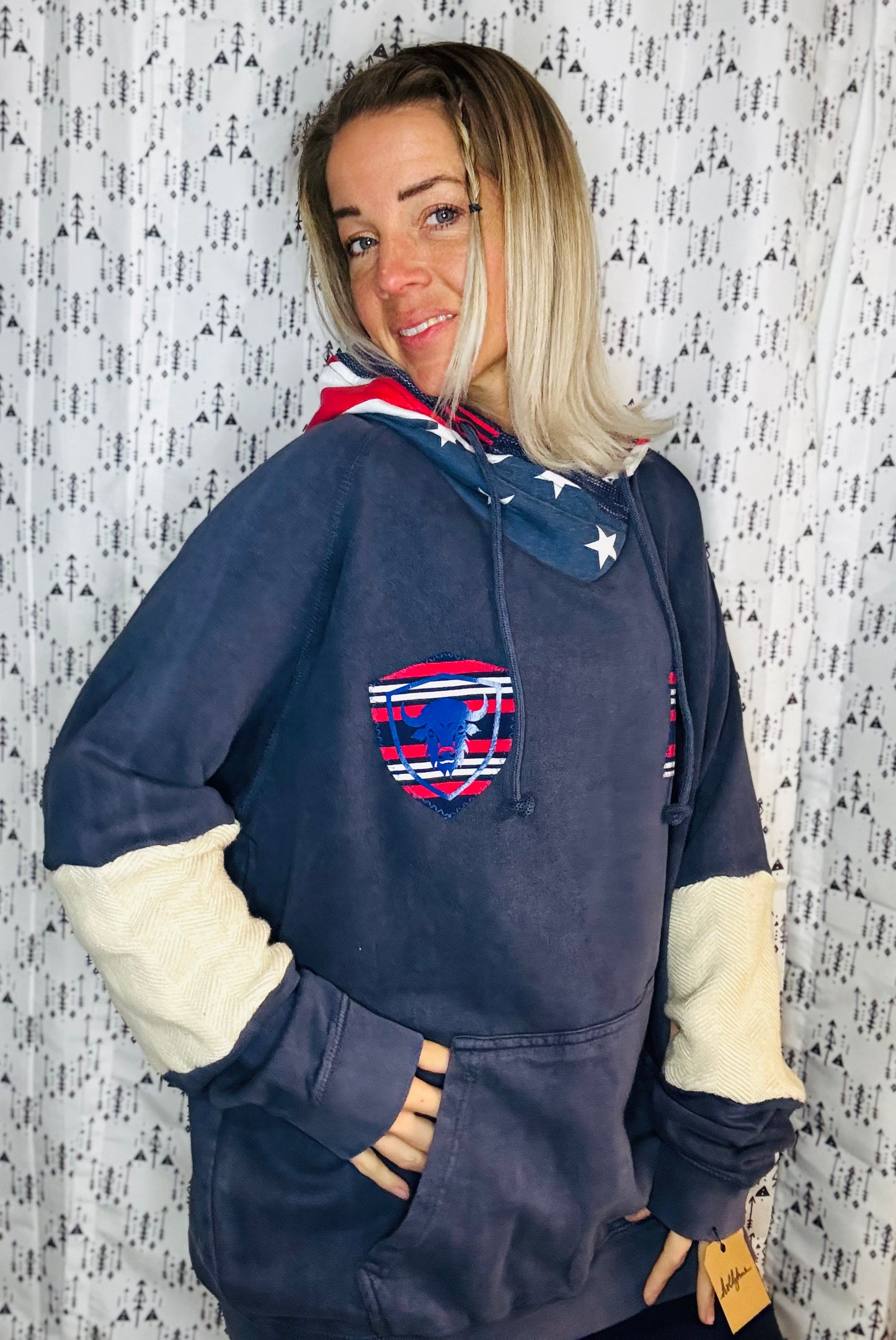 Josh Allen 17 Patriot Hoodie Unisex-XL/2X