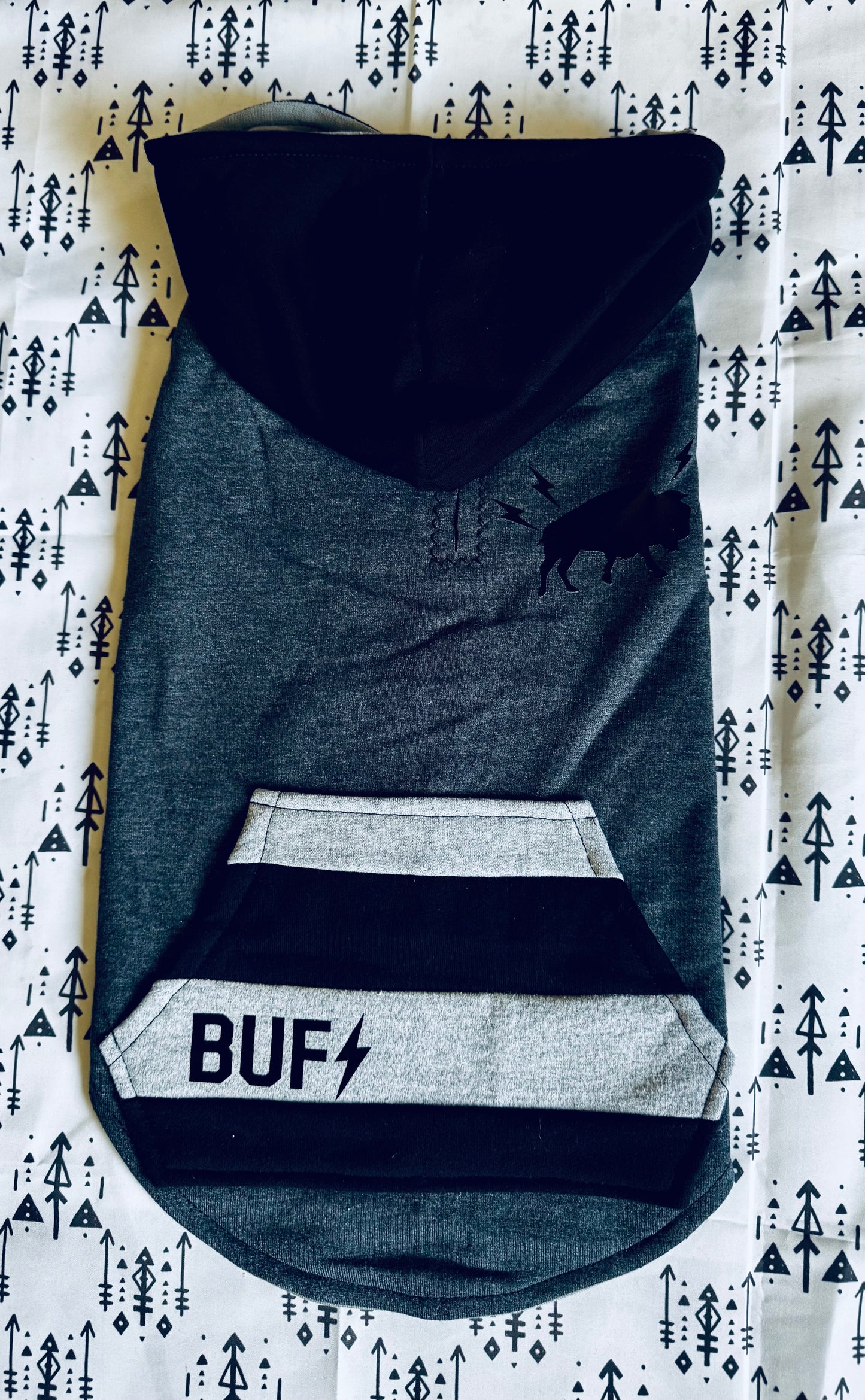 Rocktober Buffalo Dog Hoodie Size- M