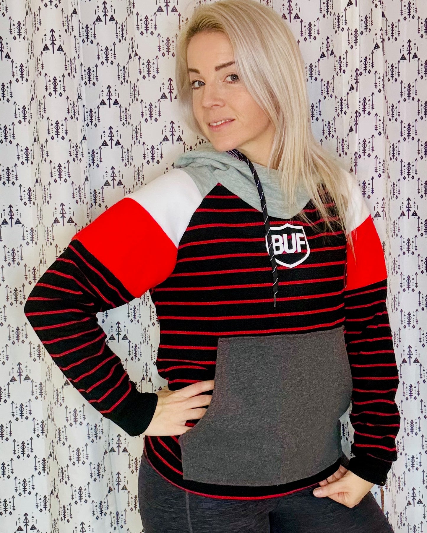 Goat Head Buffalo Hockey Hoodie Size- Unisex S/M