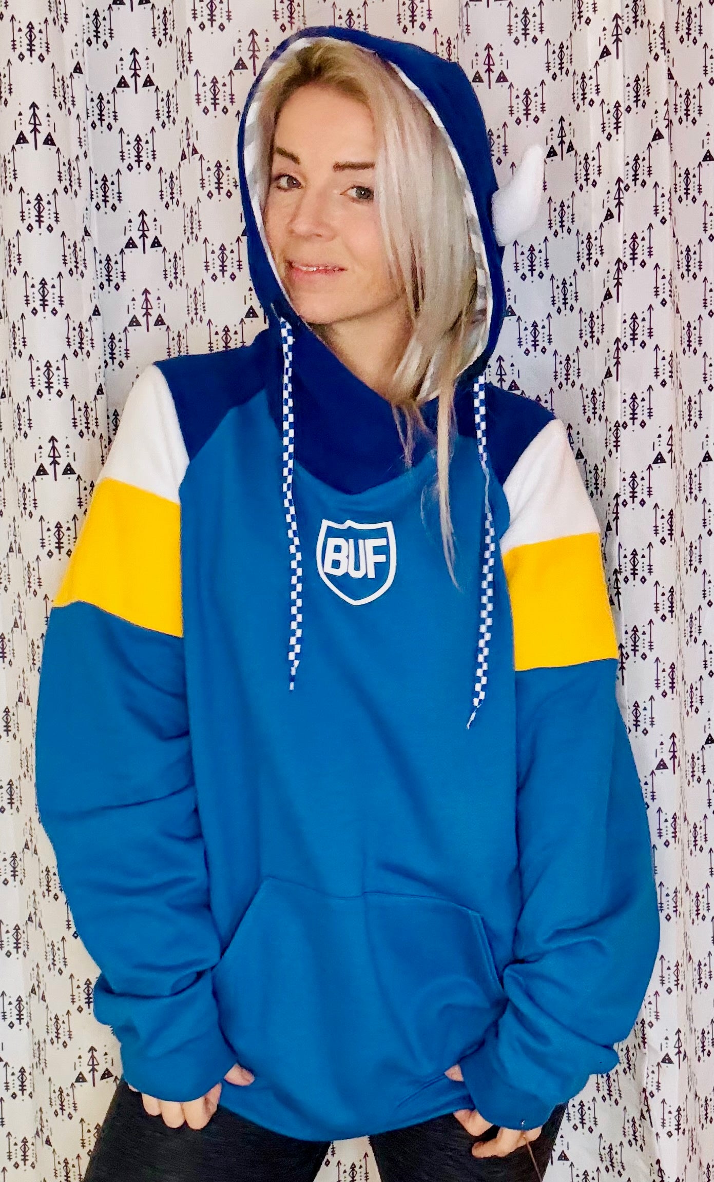 Buffalo Head Hockey Hoodie Size- Unisex L/XL