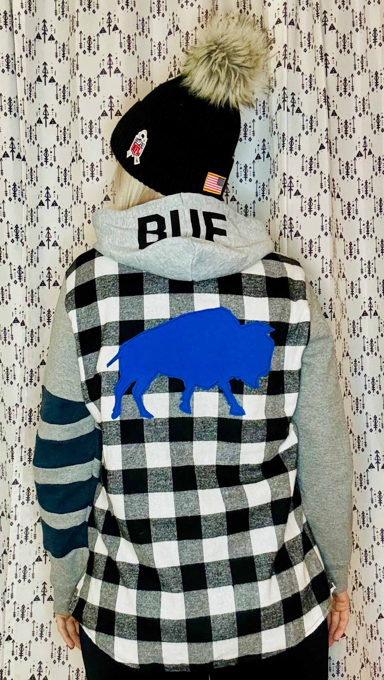Black & White Buffalo Check Hooded Jacket Size- Unisex M/L