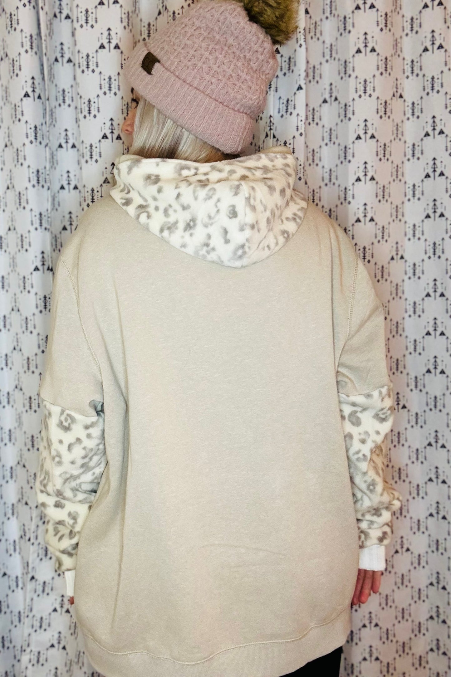 Leopard and Neutrals BUF Hoodie Size- Women's Xl/2X