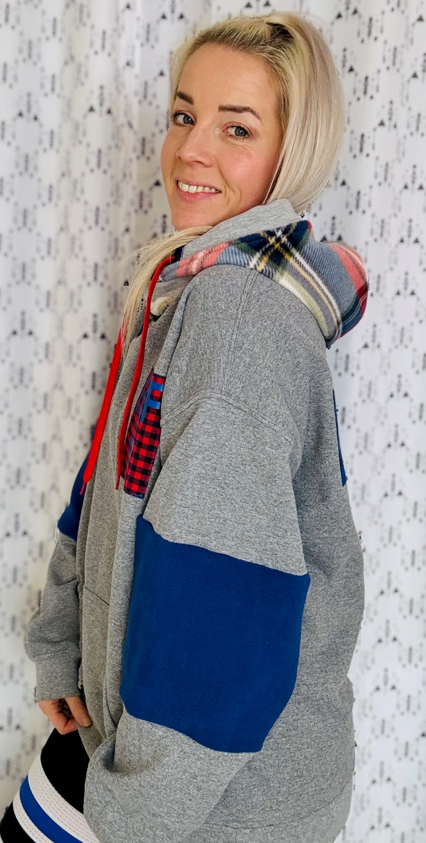 Josh Allen Plaid Buffalo Hoodie Size- Unisex L/XL