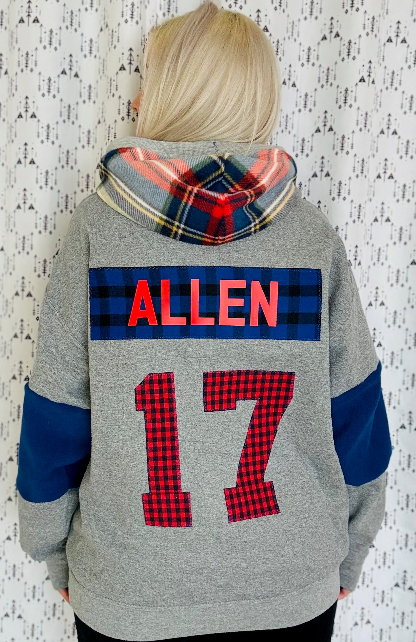 Josh Allen Plaid Buffalo Hoodie Size- Unisex L/XL