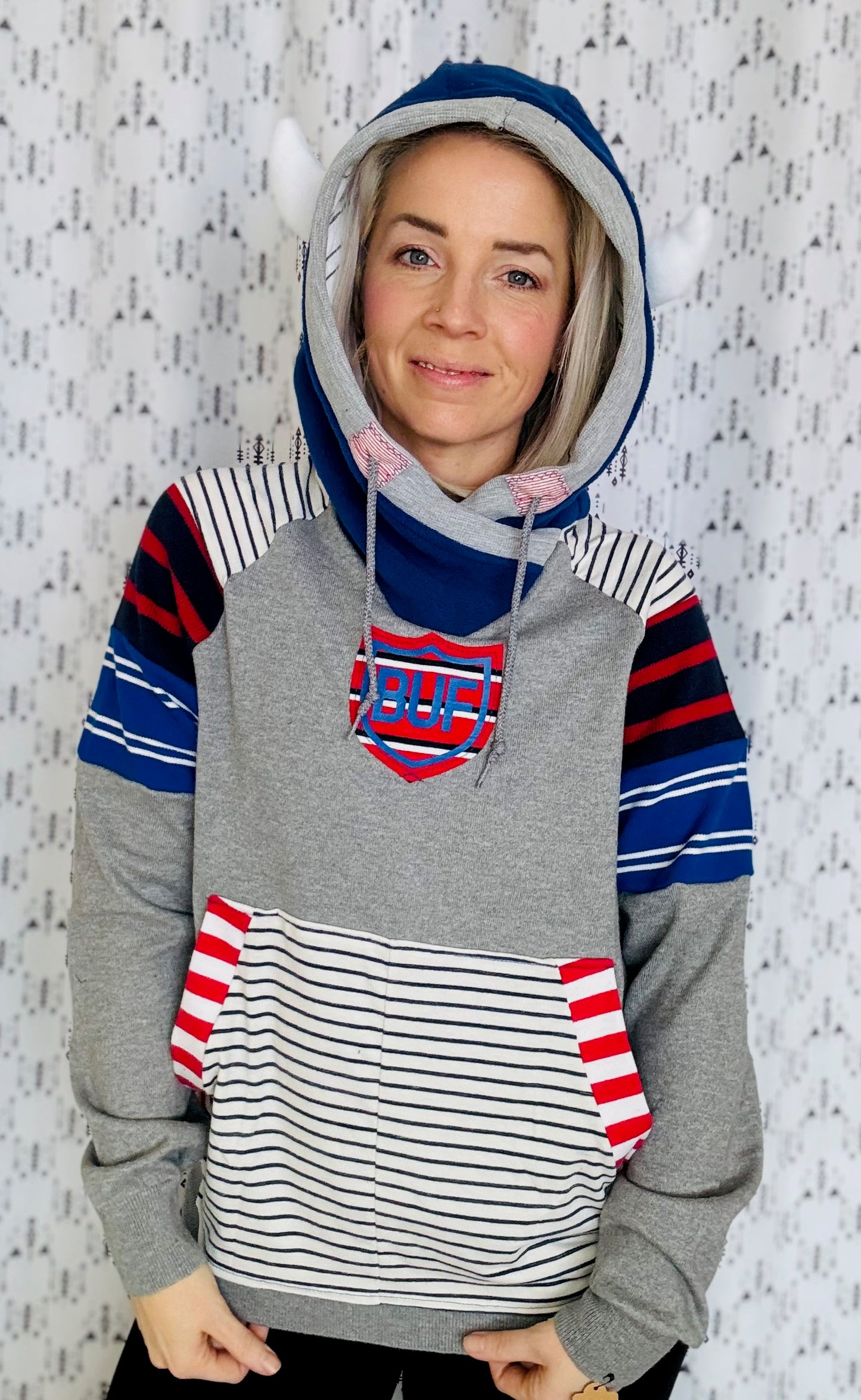 Grey & Striped Be the Buffalo Hoodie Size- Unisex S/M
