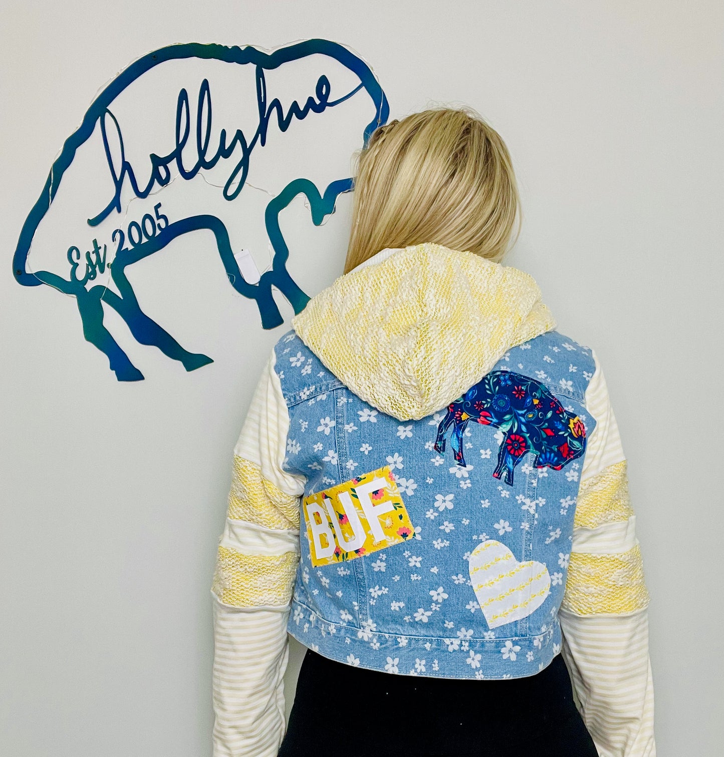 Spring Floral Denim Buffalo Jacket Size- Women's M/L