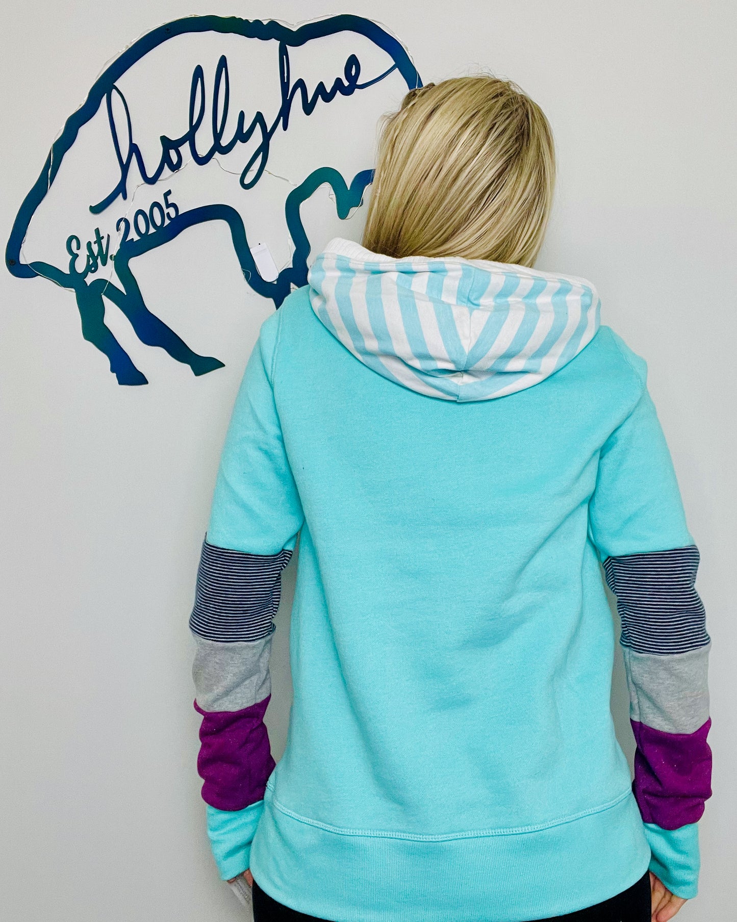 Turquoise Color-Blocked Floral BUF Hoodie Size- Women's M/L
