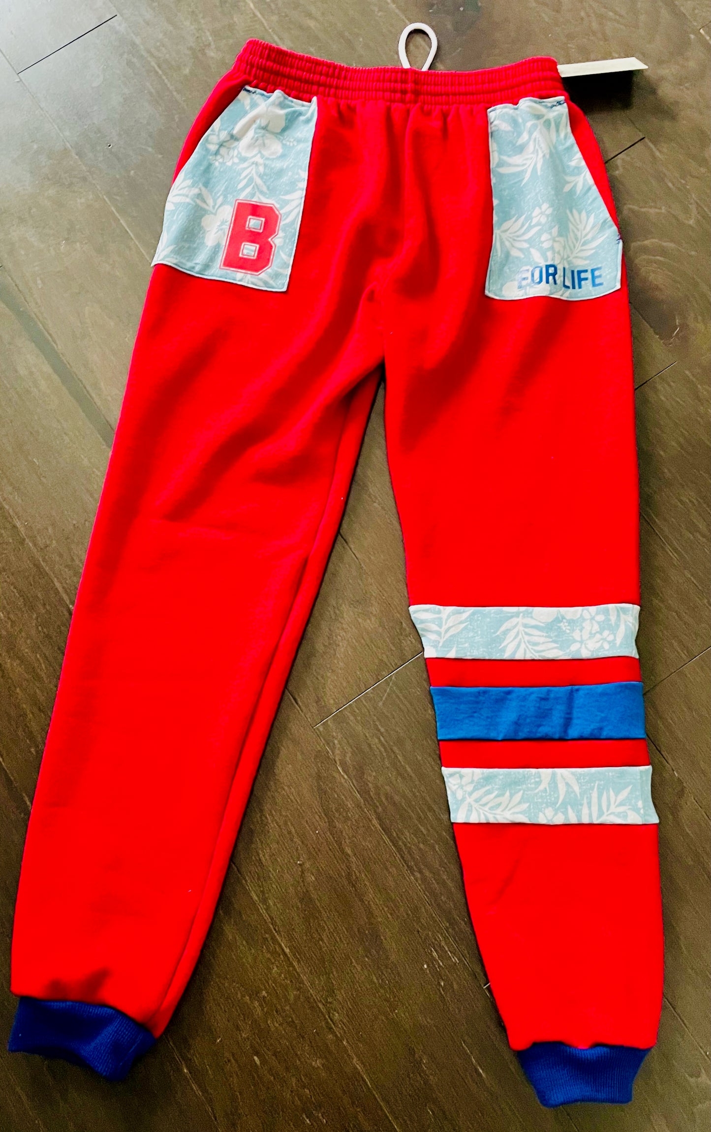 Red Buffalo Hawaiian Joggers Women's Size S/M