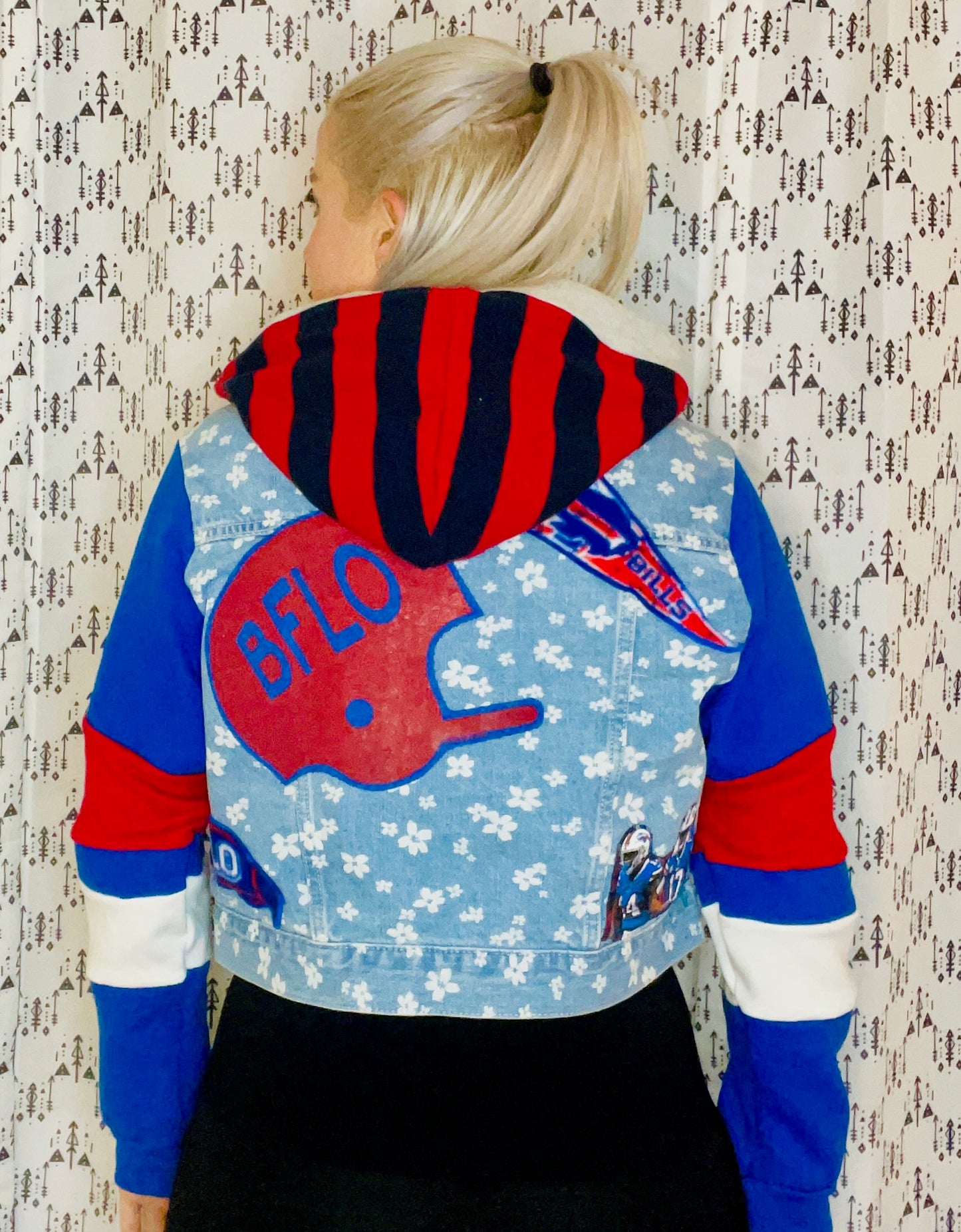 Floral Buffalo Denim Hooded Jacket Size- Women's M/L