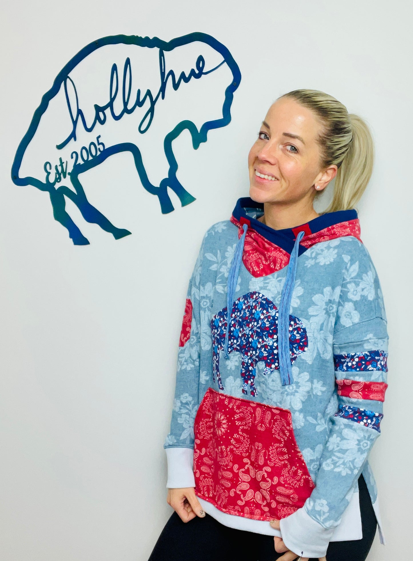 Vintage Floral Americana BUF Hoodie Size- Women's M/L