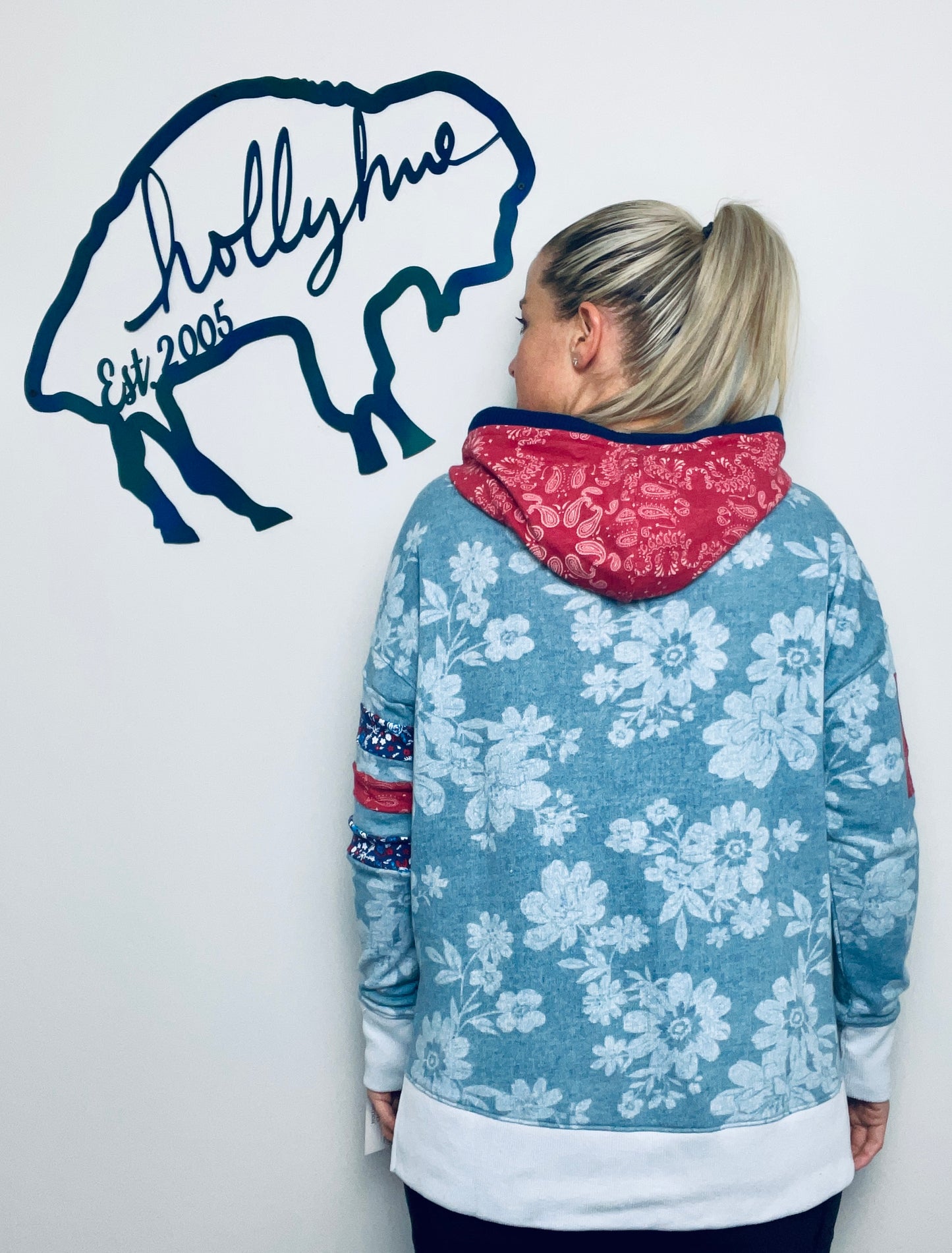 Vintage Floral Americana BUF Hoodie Size- Women's M/L