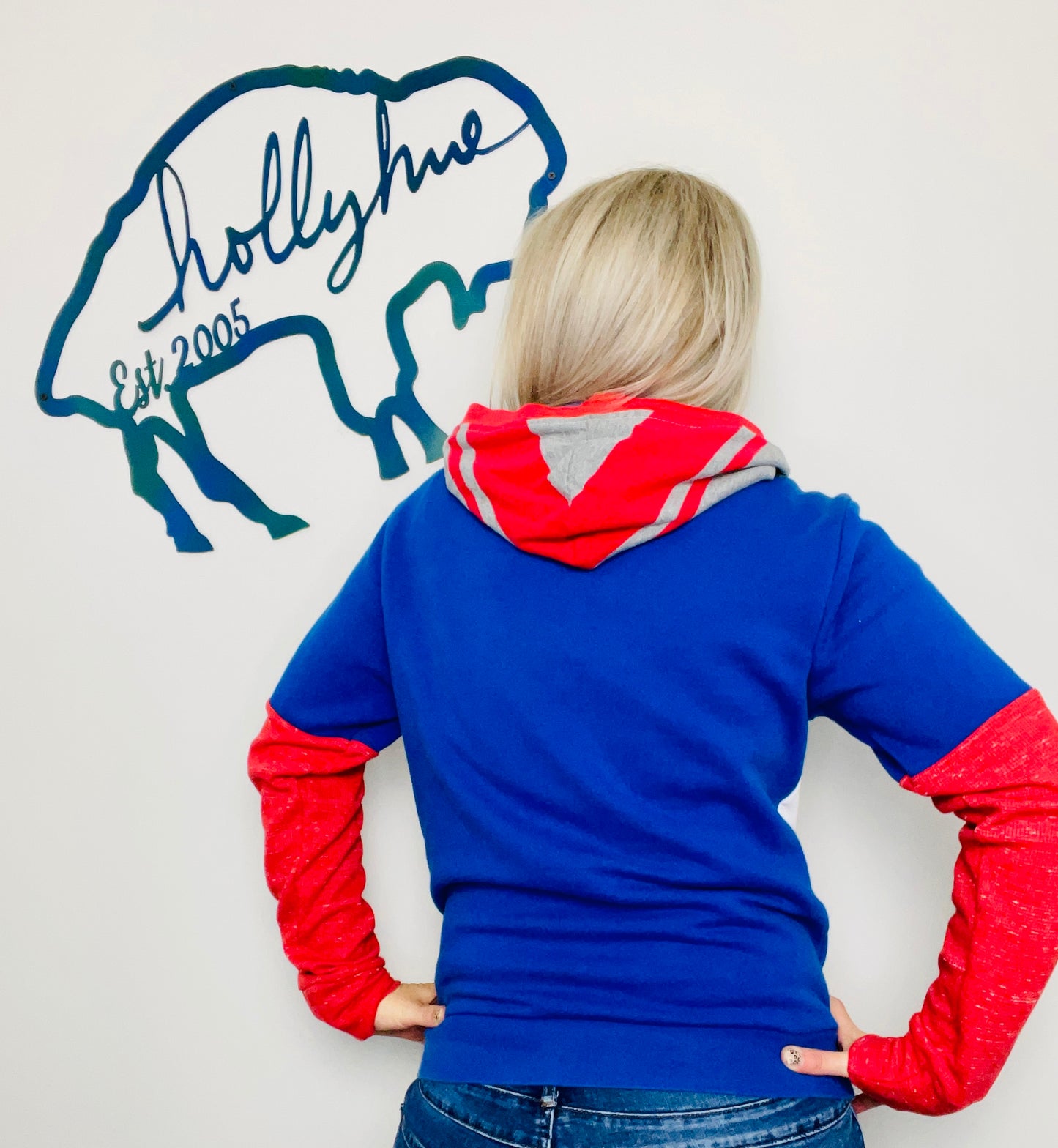 Little Josh Buffalo Hoodie Size Women’s S/M