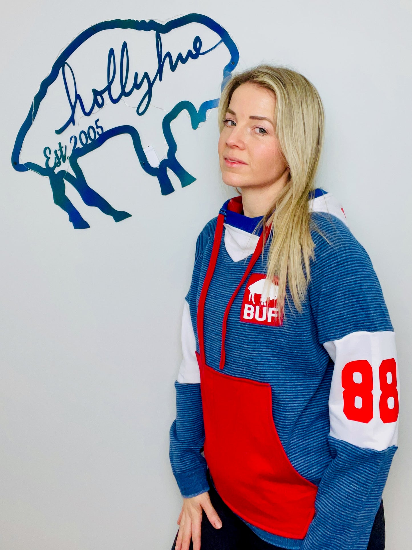 Knox #88 Heartthrob Buffalo Sweater Hoodie Size-Unisex S/M