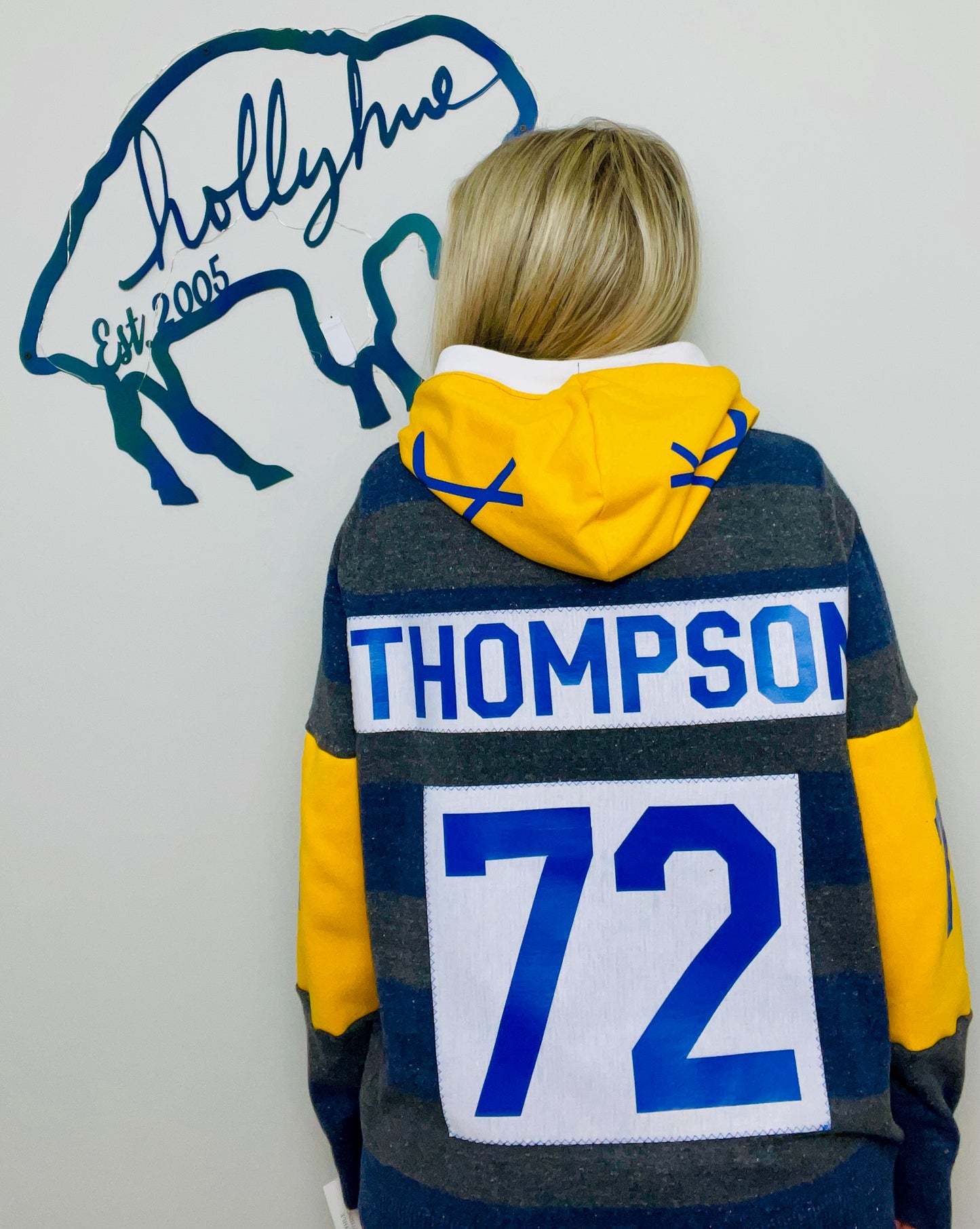 Thompson #72 Heartthrob Buffalo Sweater Hoodie Size-Unisex L/XL