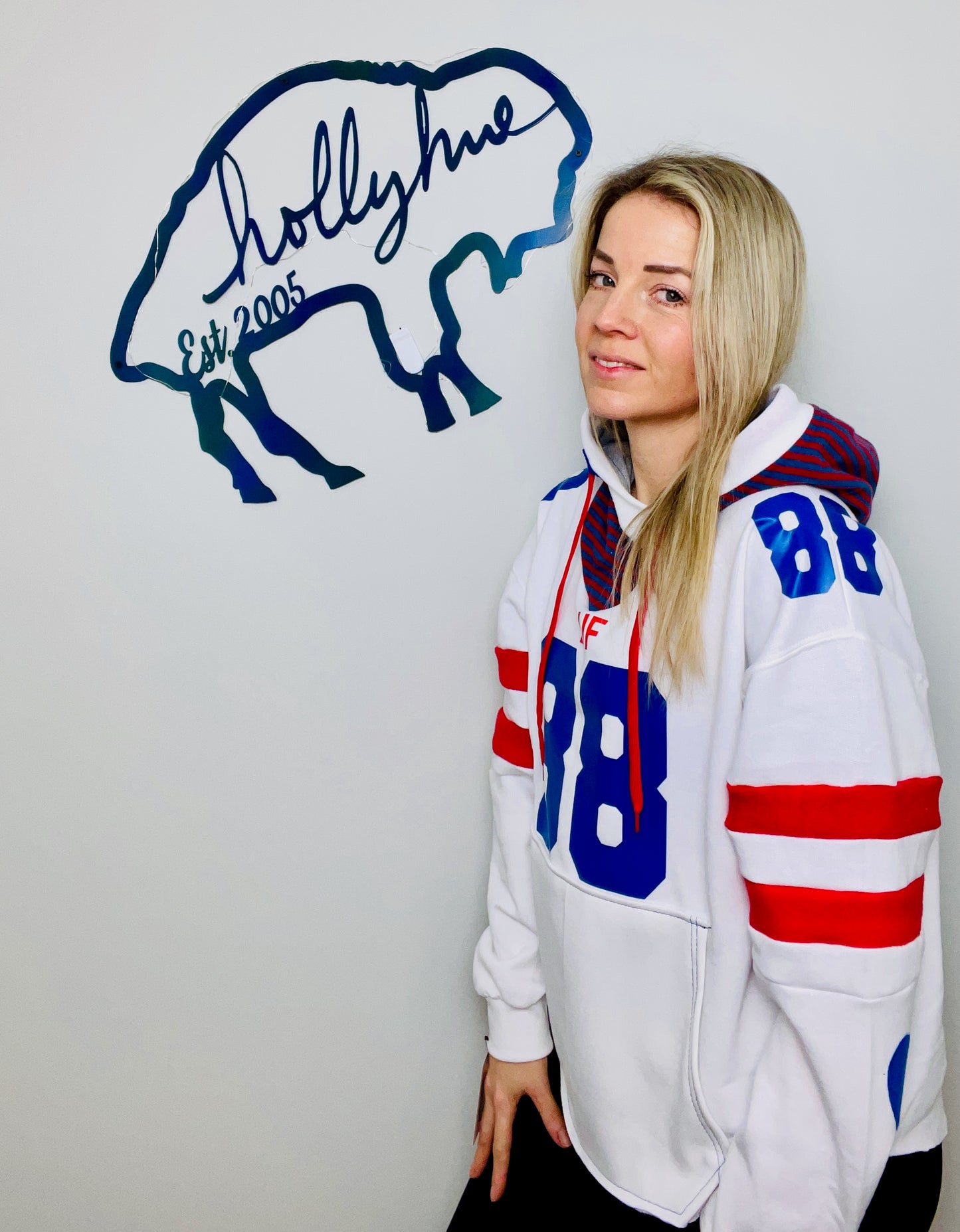 Knox #88 White Heartthrob Buffalo Hoodie Size-Women's XL/2X
