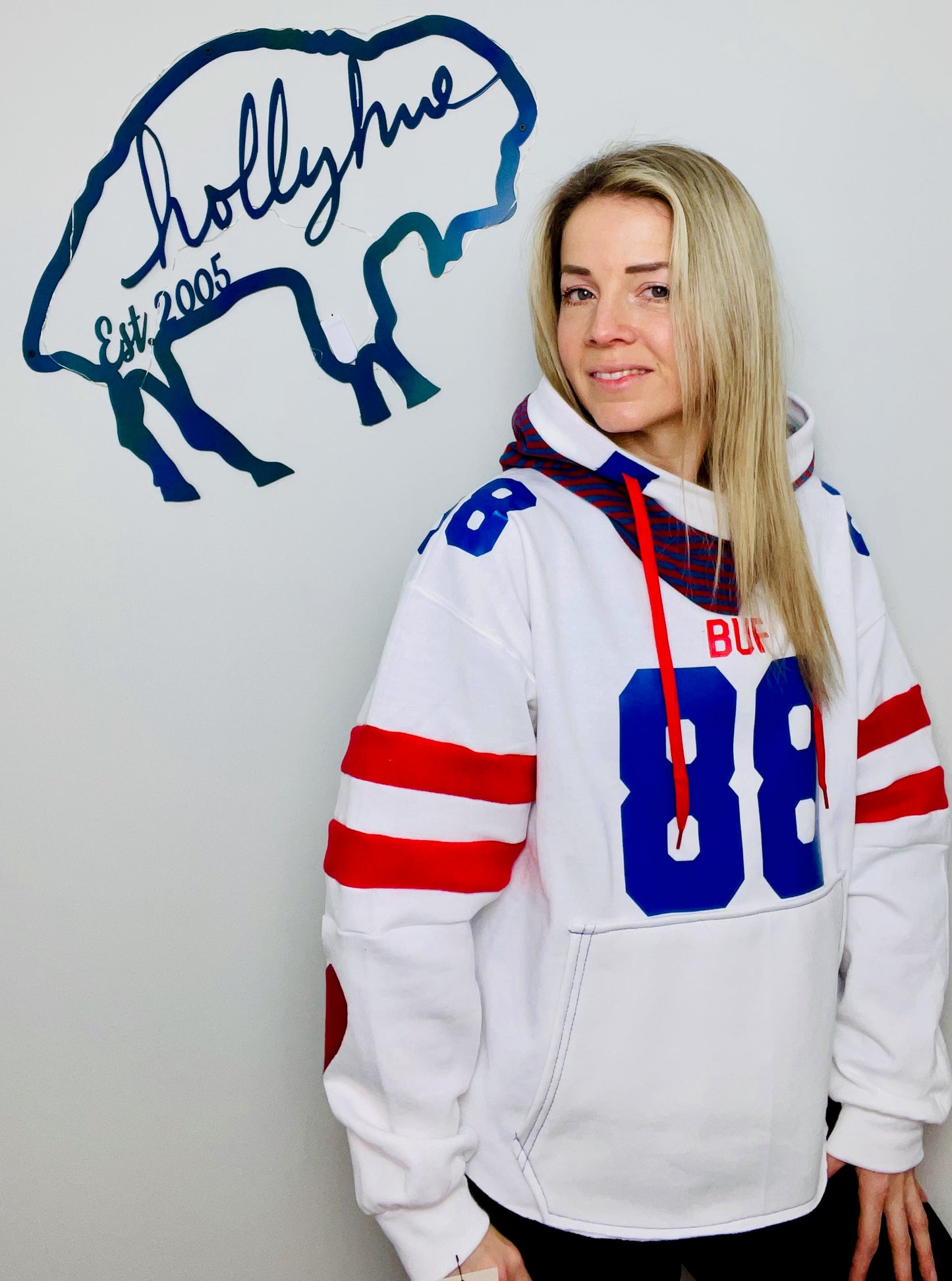 Knox #88 White Heartthrob Buffalo Hoodie Size-Women's XL/2X