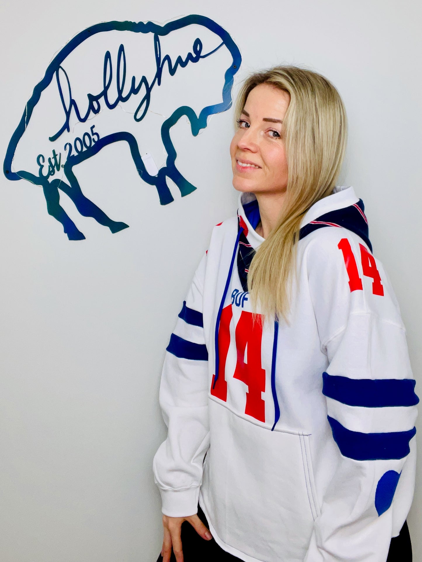 Diggs #14 White Heartthrob Buffalo Hoodie Size-Women's XL/2X