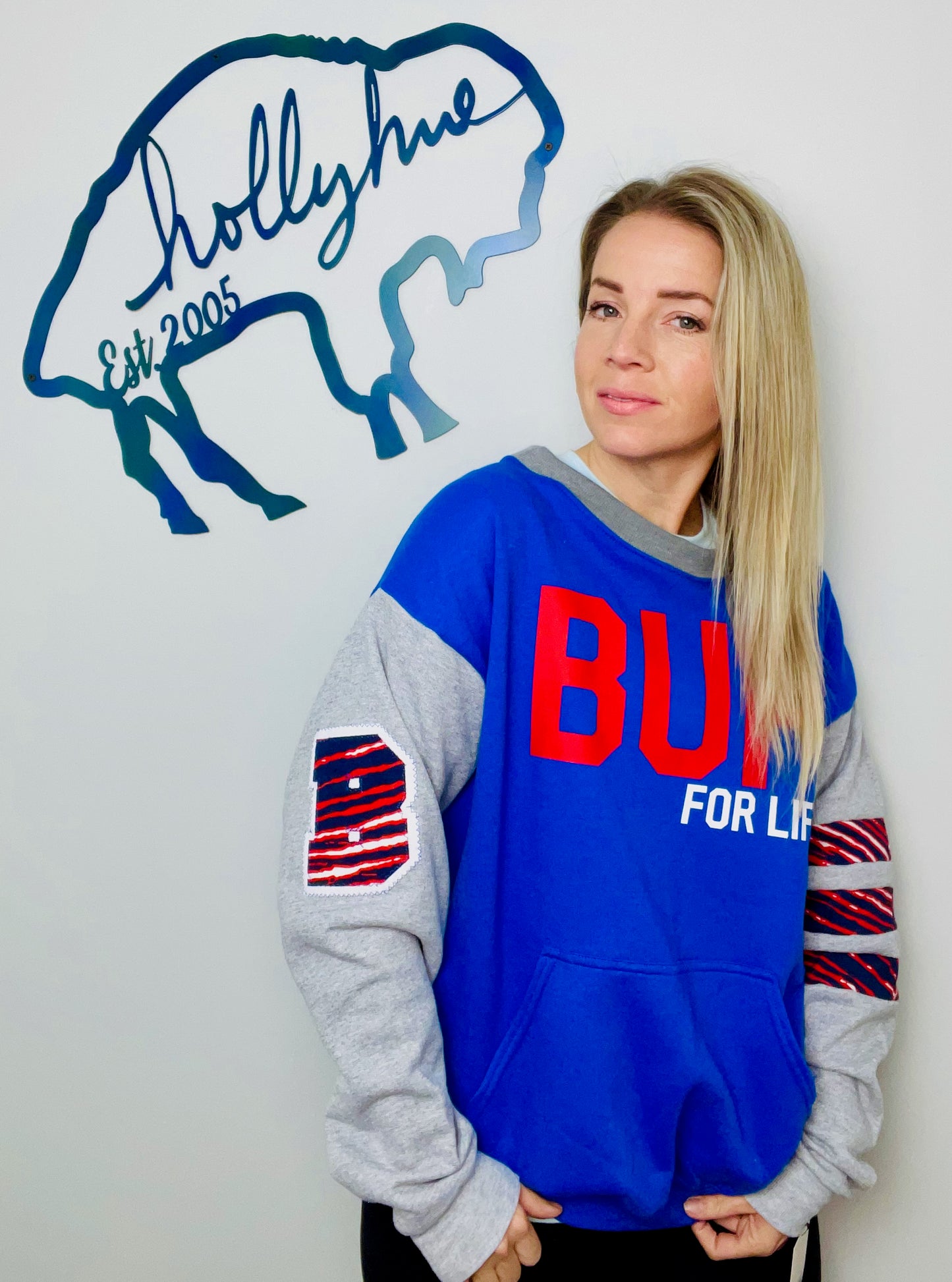 Royal Blue BUF With Zubaz Crewneck Size-Unisex M/L