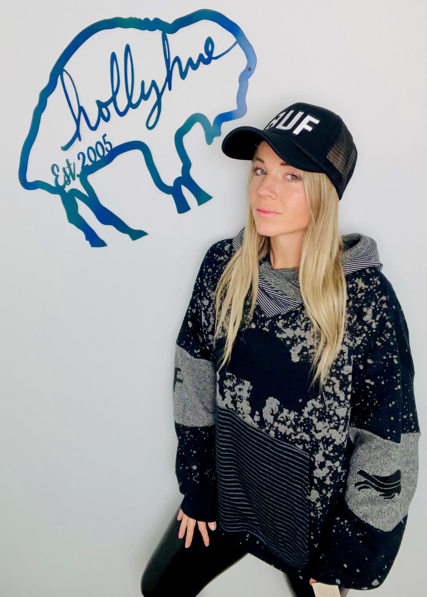 Black Bleached Throwback Buffalo Hoodie Size- Unisex XL/2X