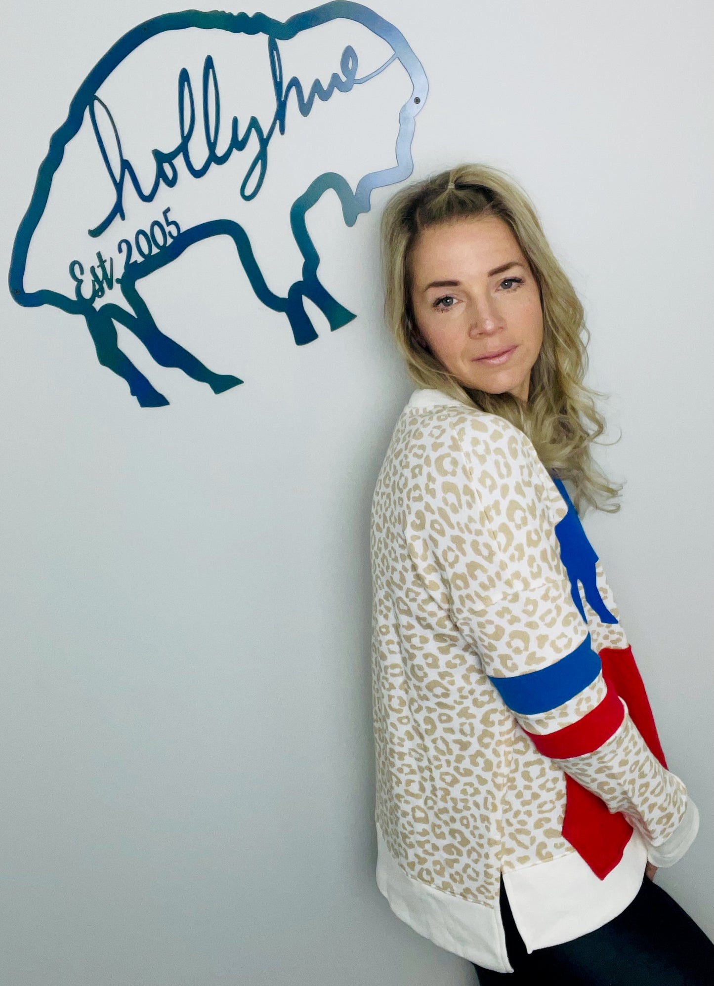 Tan Leopard Throwback Buffalo Crewneck Size- Women's L/XL