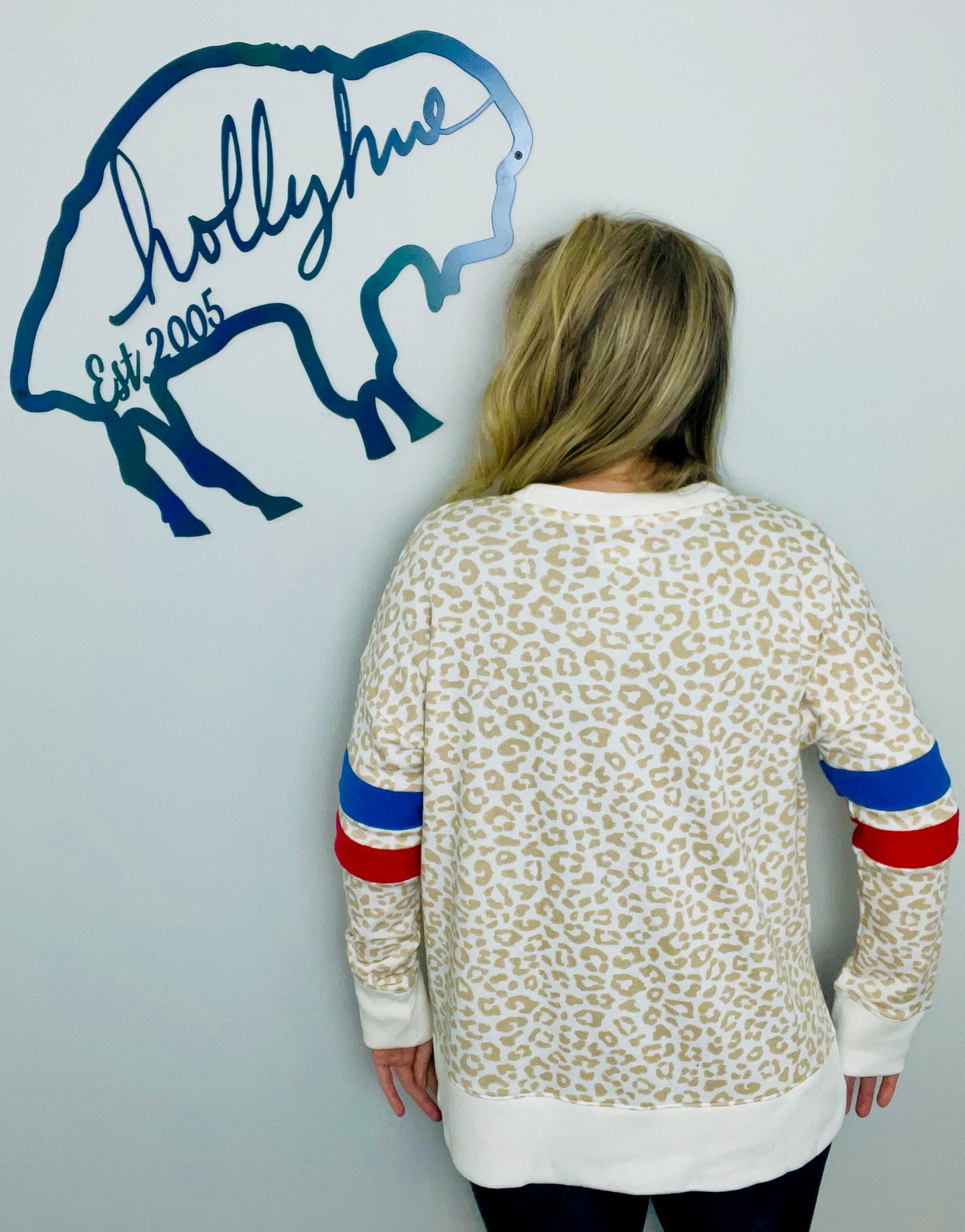 Tan Leopard Throwback Buffalo Crewneck Size- Women's L/XL