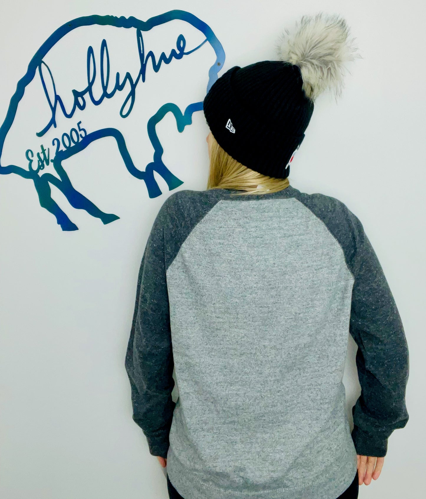 Grey Raglan Buffalo Sweater Crewneck With Leopard Size- women's M/L
