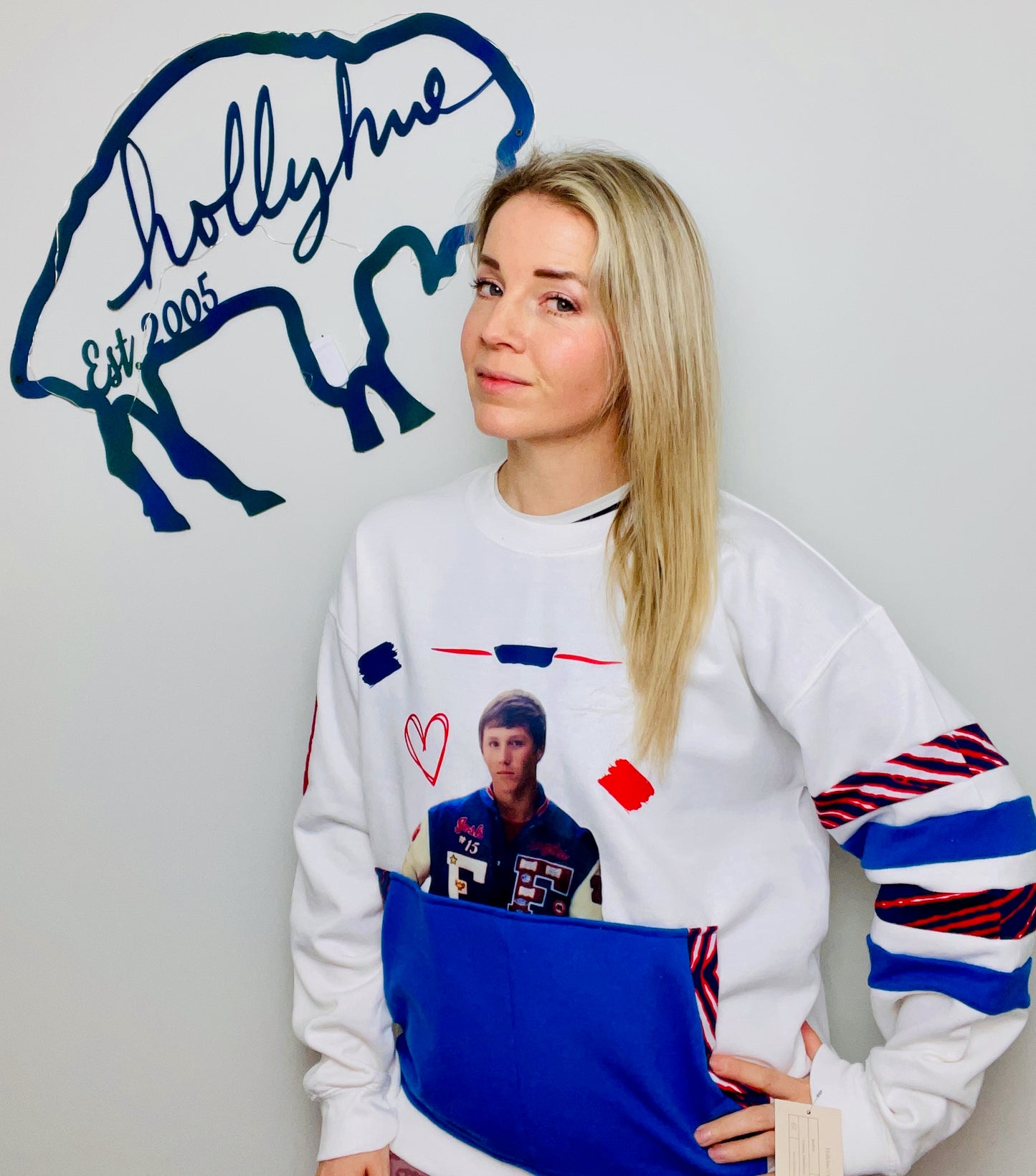 White Allen Varsity Buffalo Crewneck Size- Unisex M/L