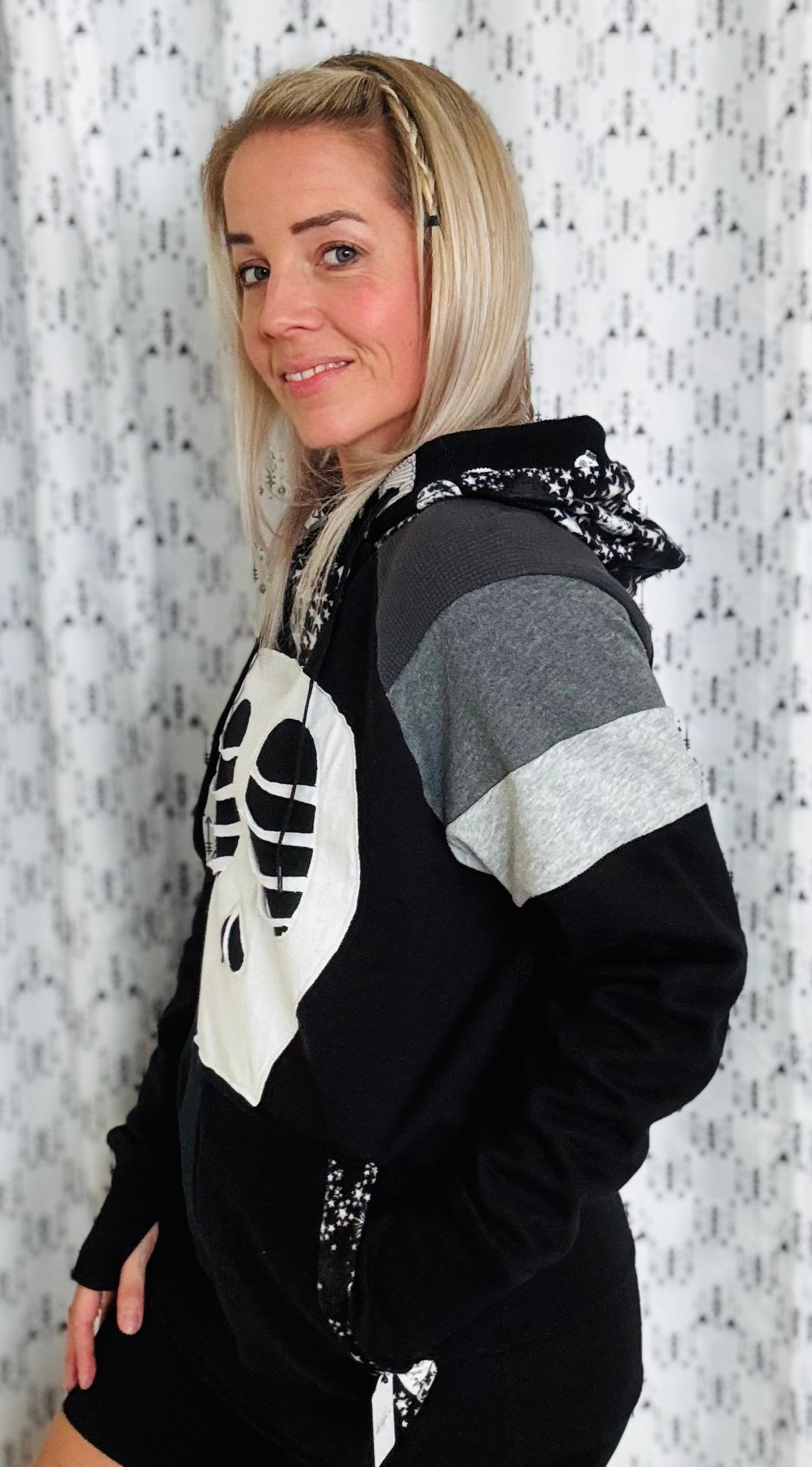 All Skulls Hoodie Size- Unisex M/L