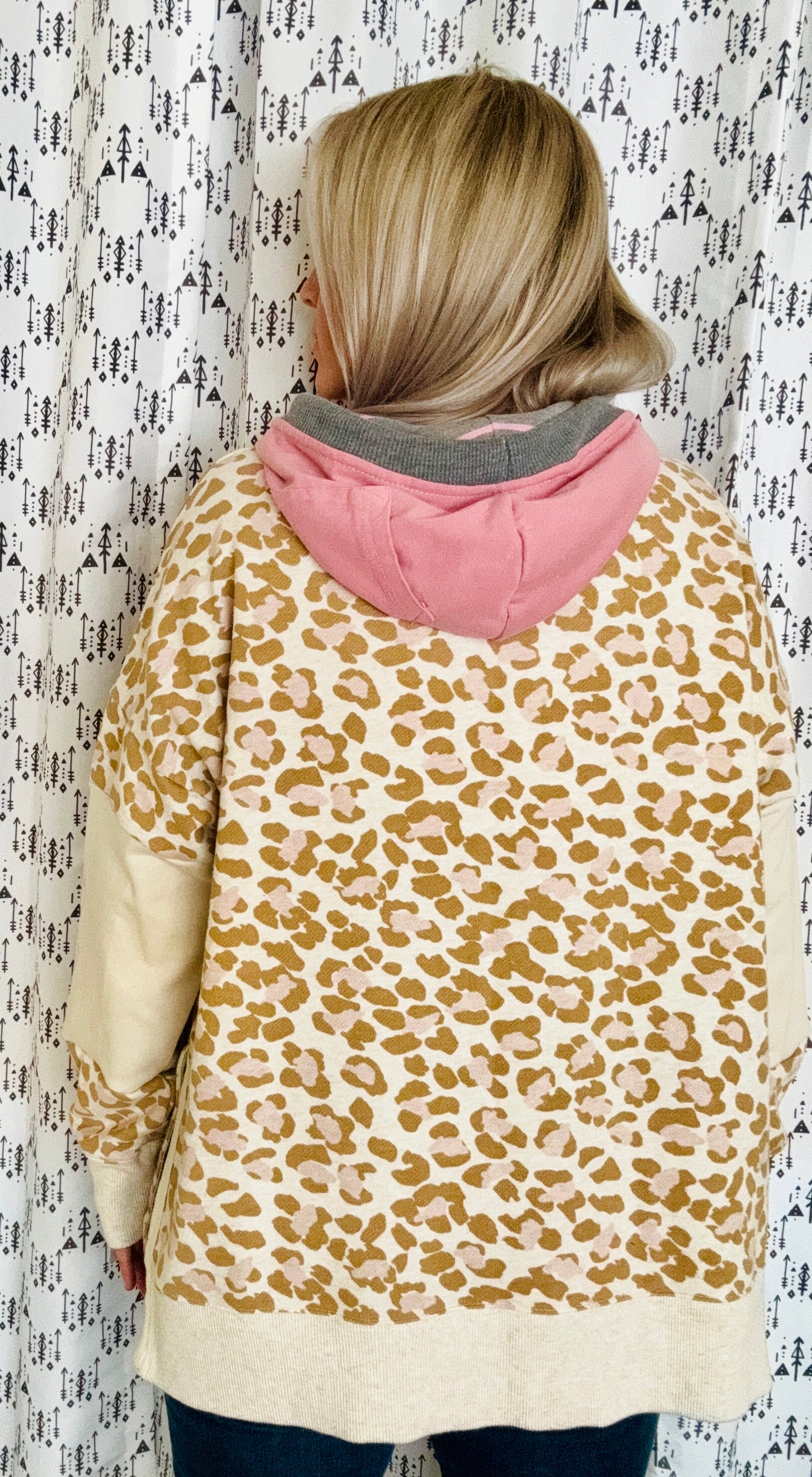 Cream & Pink Leopard Buffalo Hoodie Size- Women’s XL/2X