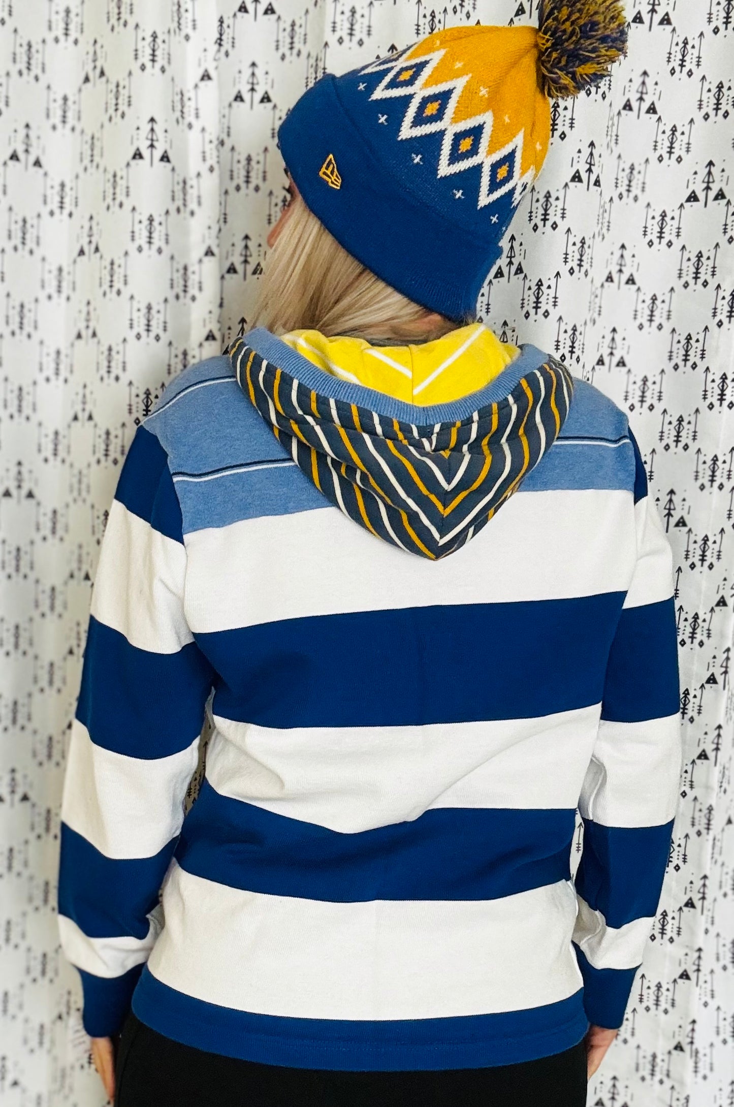 Blue & White Bold Striped Buffalo Hockey Hoodie Size- Unisex X/S