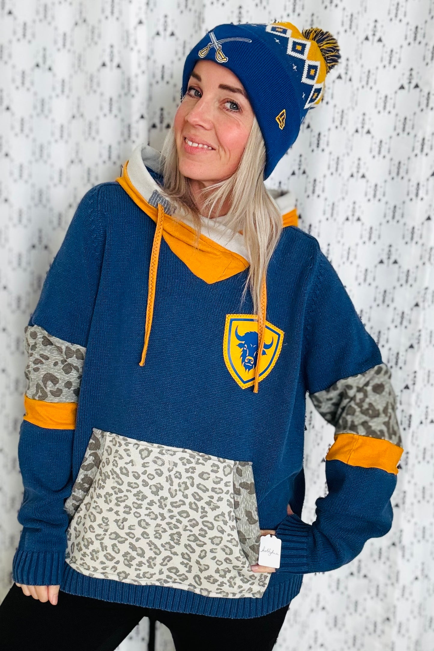 Blue Leopard Buffalo Hockey Hoodie Women’s Size- XL/2X